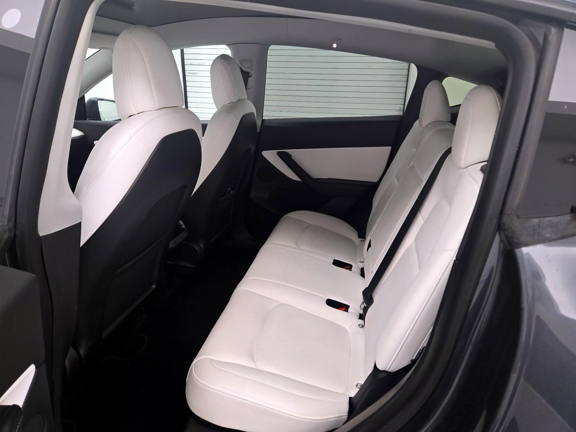 Thumbnail: 2022 Tesla Model Y - 20