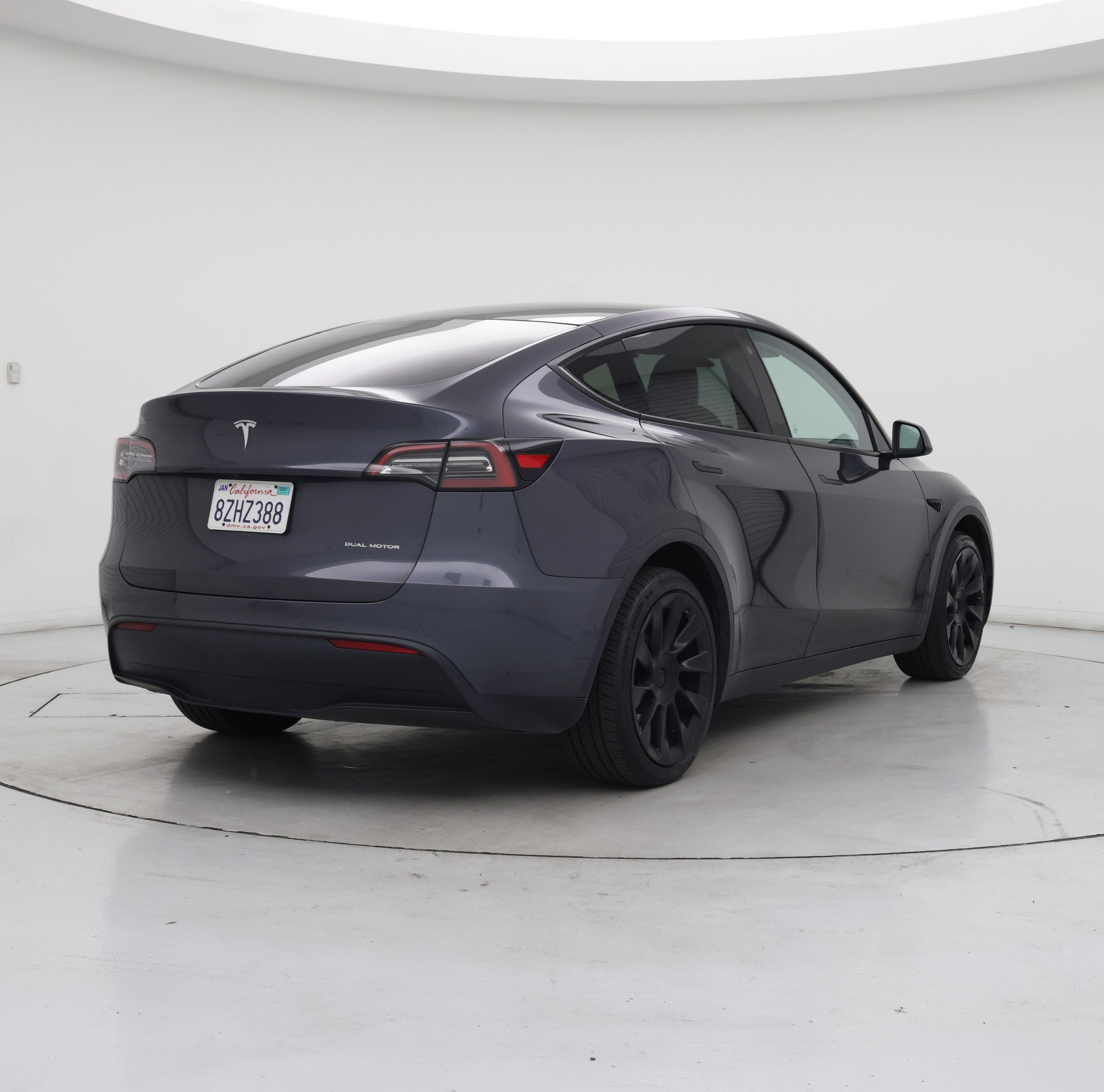 Thumbnail: 2022 Tesla Model Y - 8