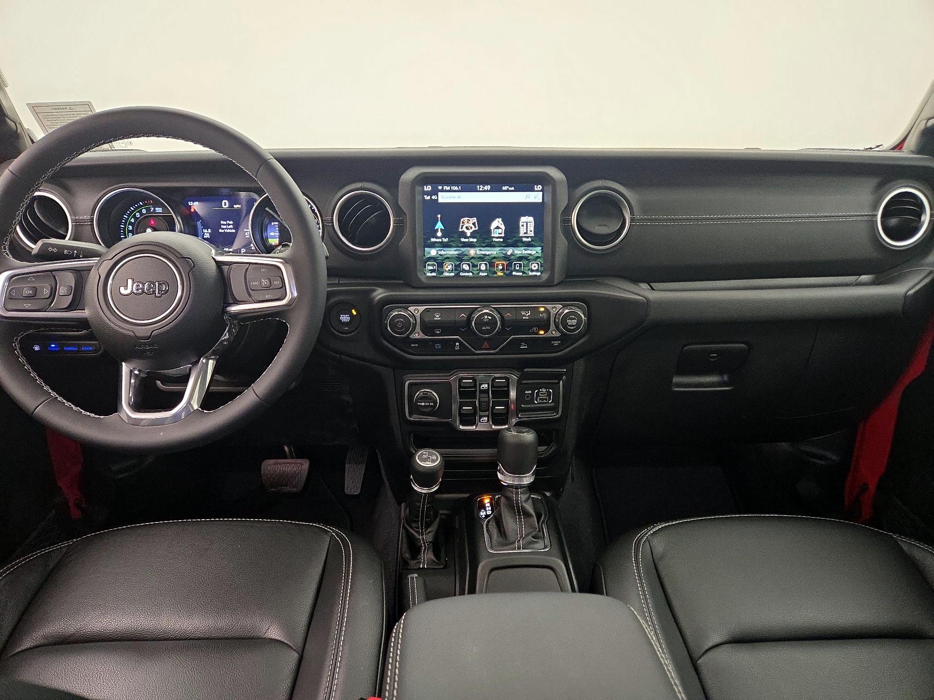 Thumbnail: 2023 Jeep Wrangler - 9