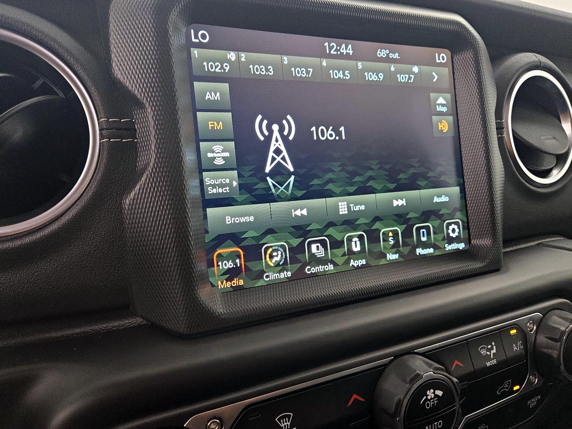 Thumbnail: 2023 Jeep Wrangler - 16