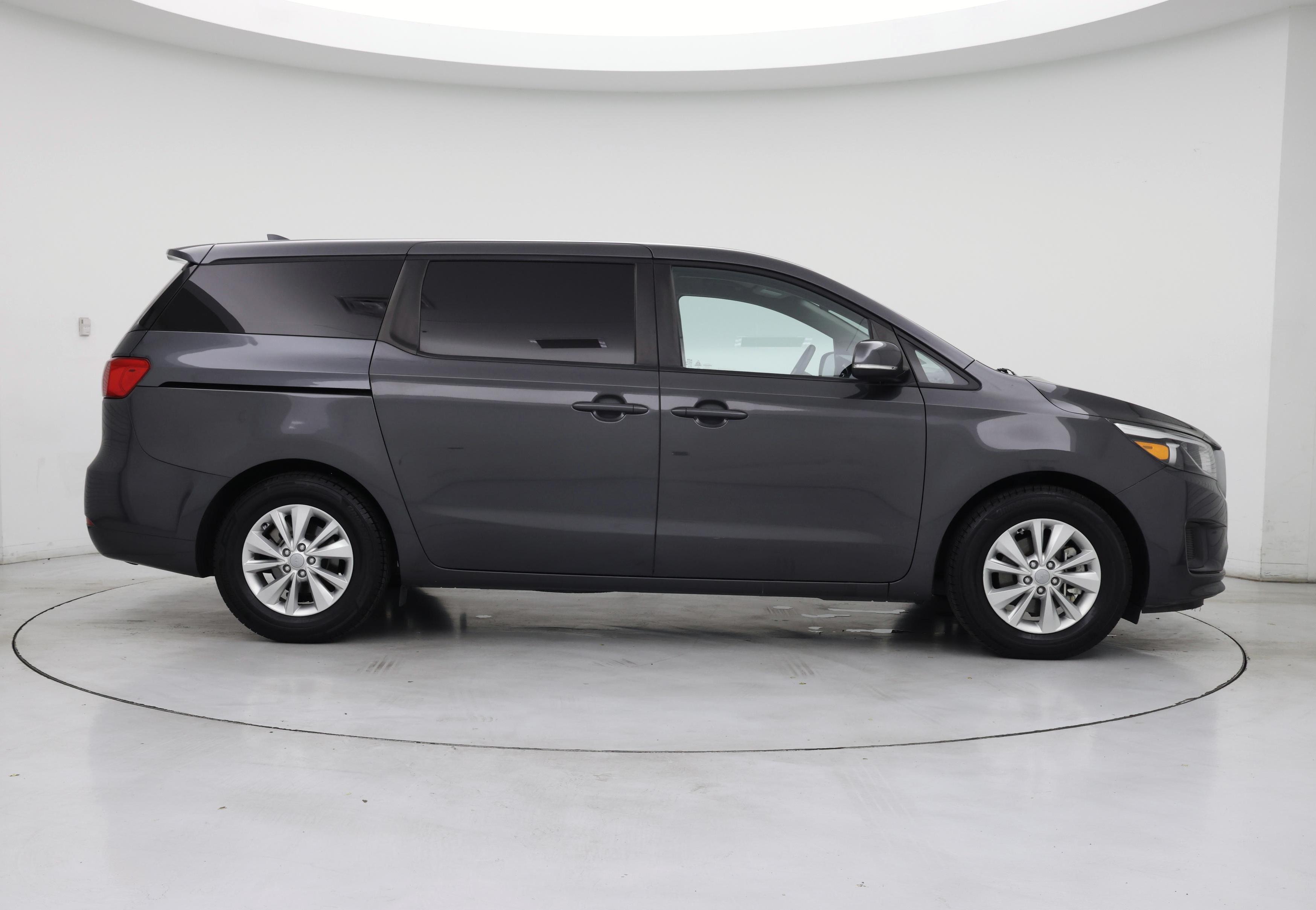 Thumbnail: 2018 Kia Sedona - 7