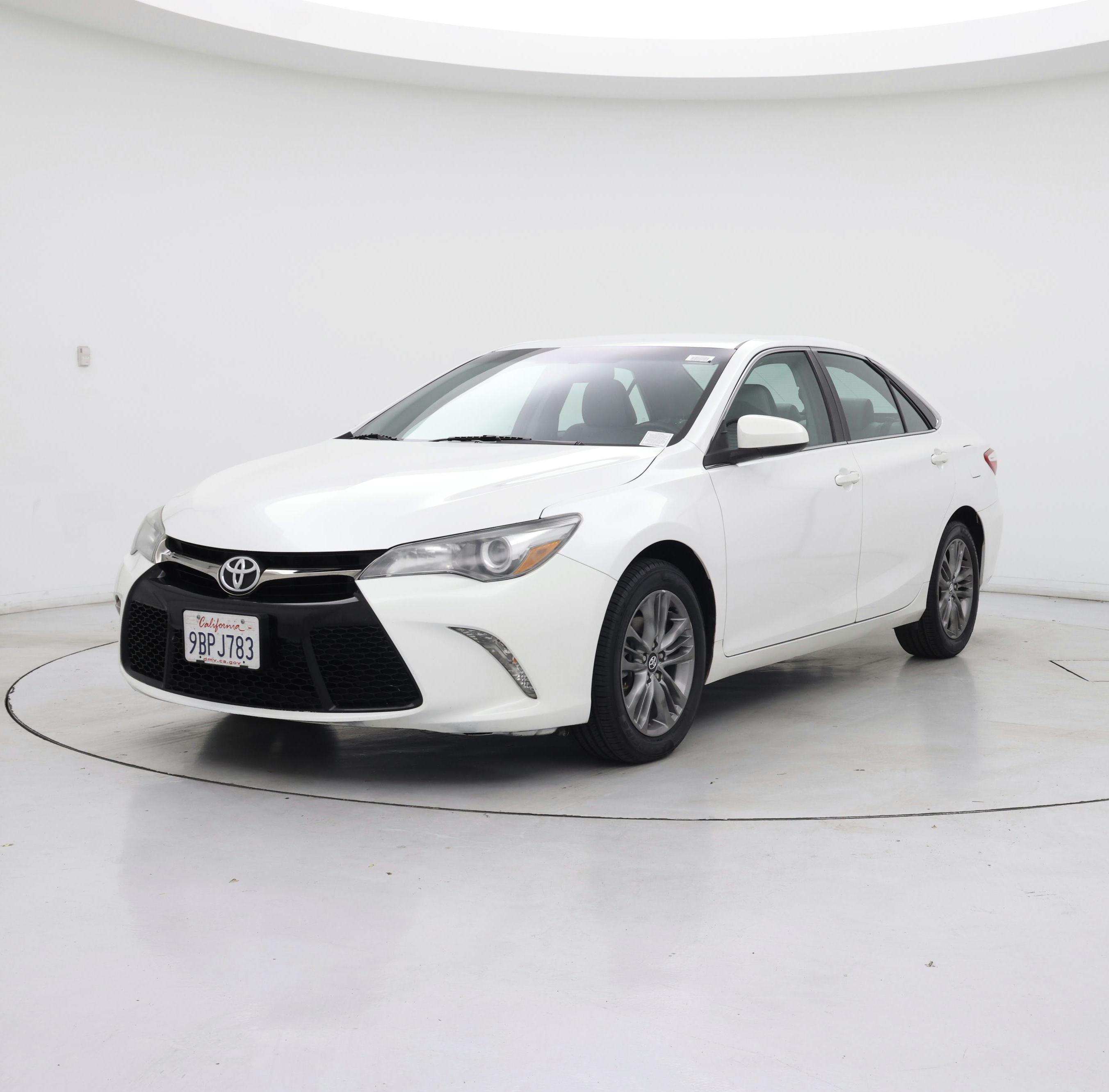 Thumbnail: 2017 Toyota Camry - 4