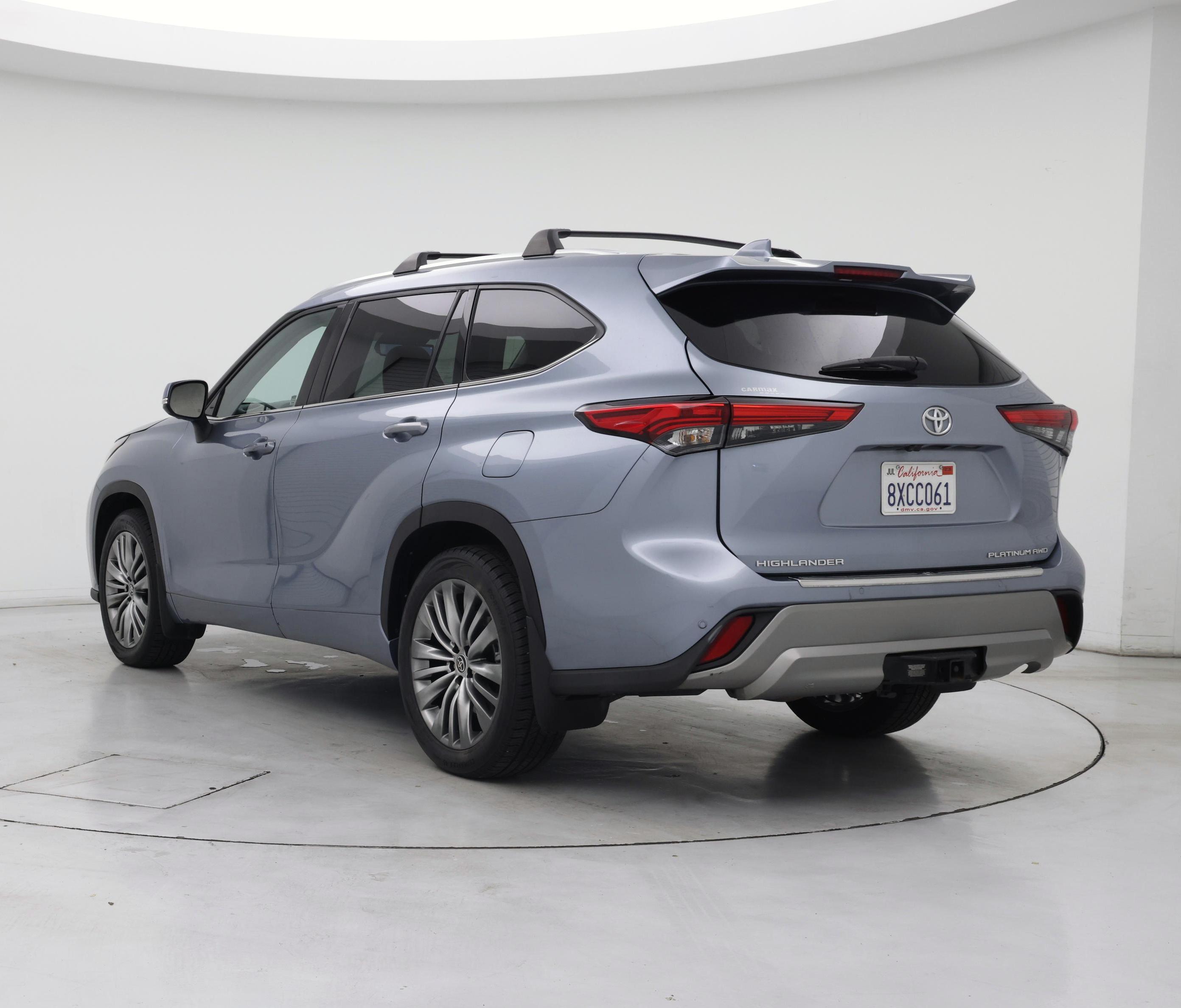 Thumbnail: 2021 Toyota Highlander - 2