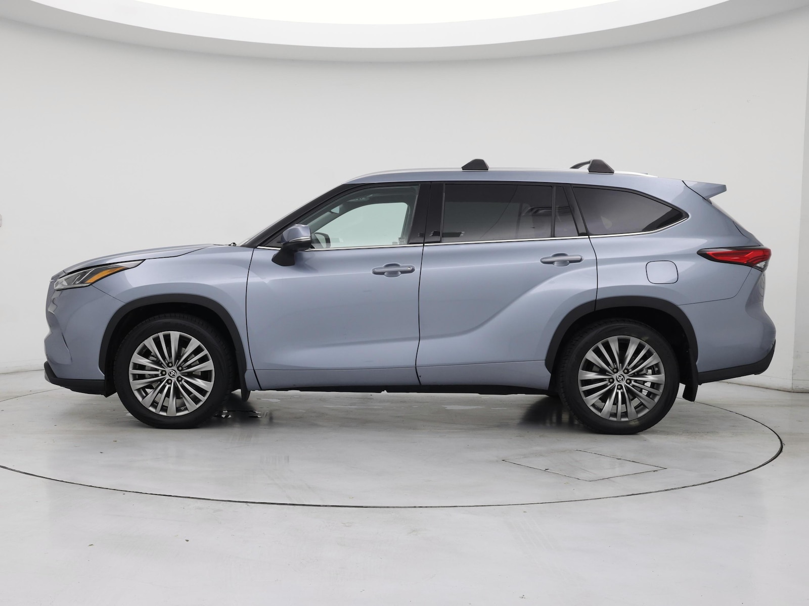 2021 Toyota Highlander 4