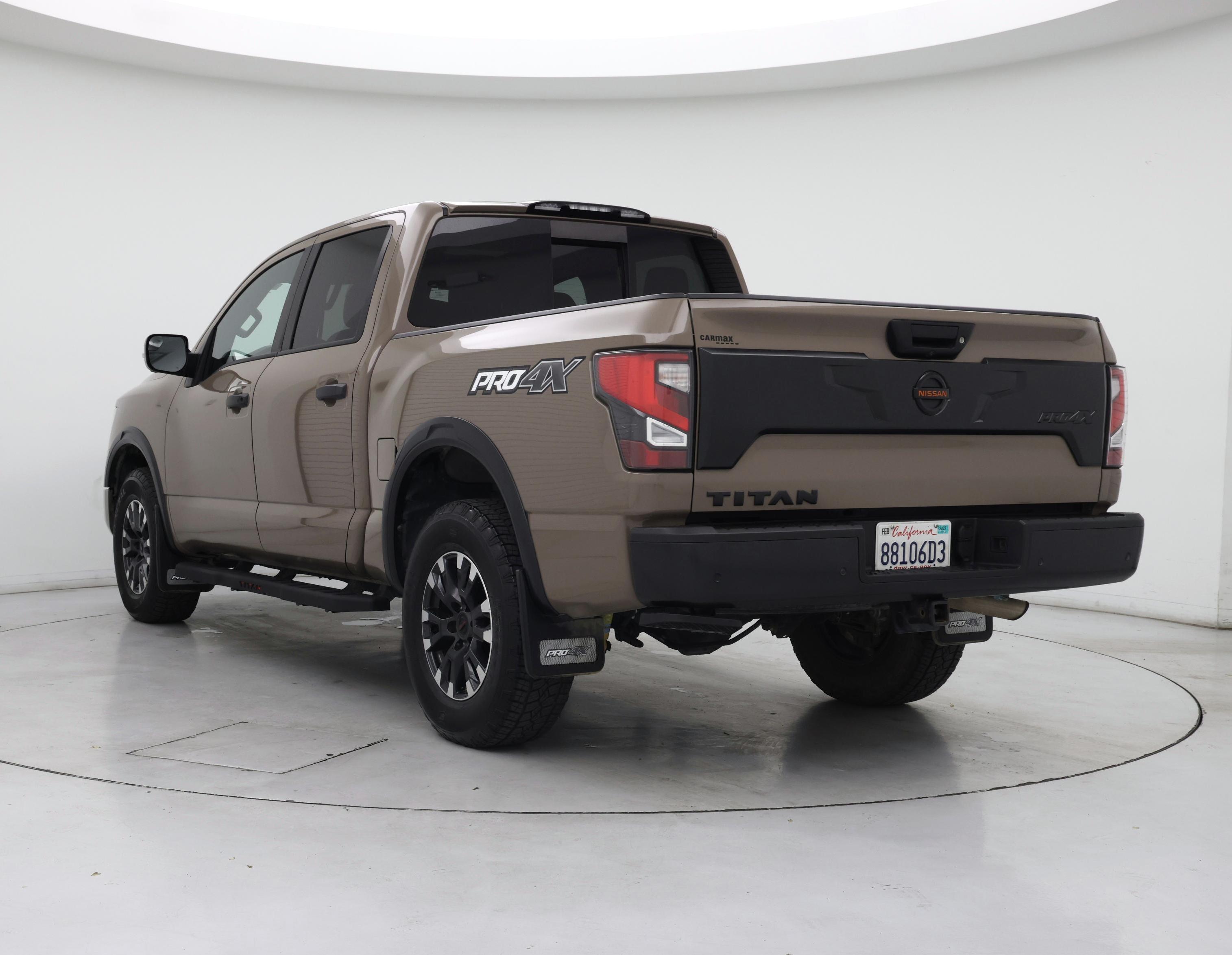 Thumbnail: 2021 Nissan Titan - 2