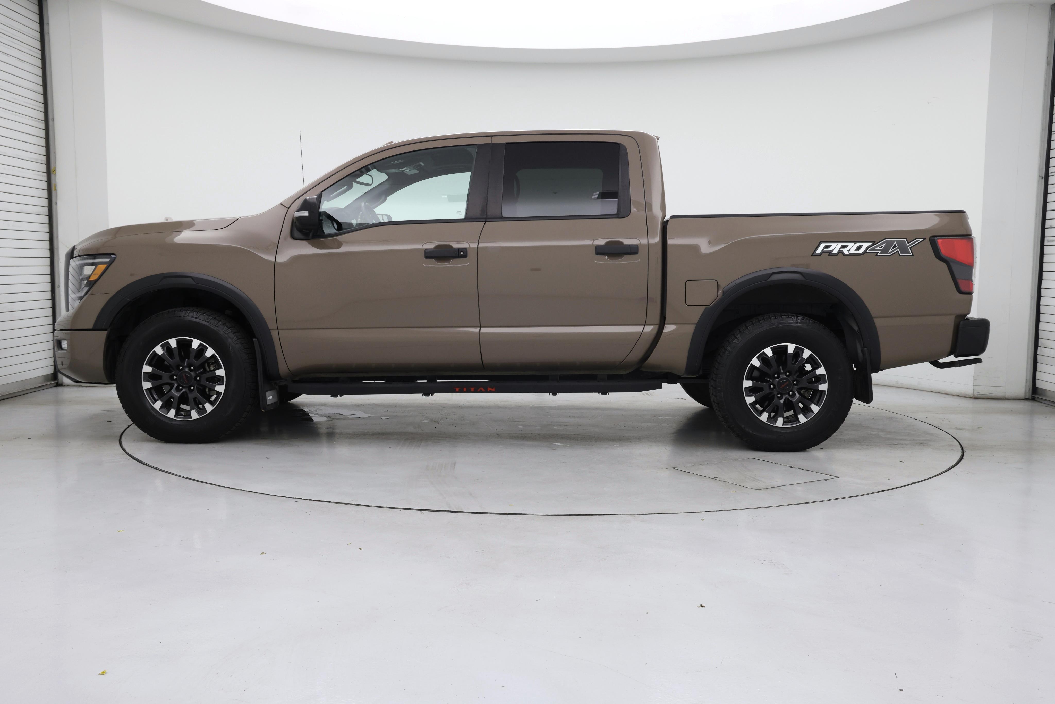 Thumbnail: 2021 Nissan Titan - 3