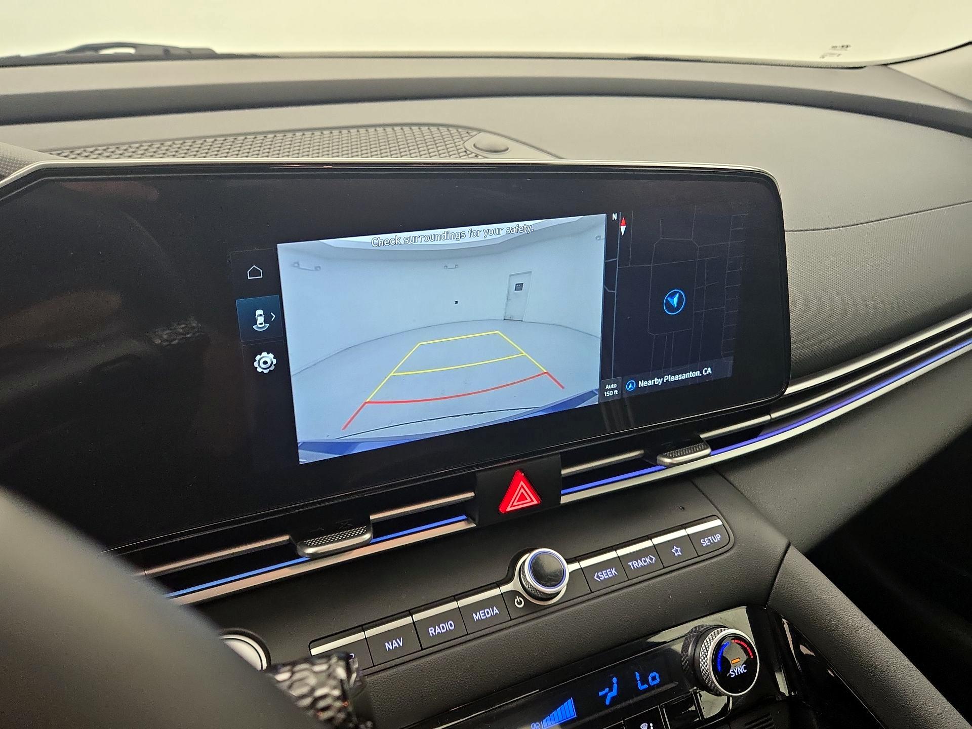 Thumbnail: 2025 Hyundai Elantra - 14