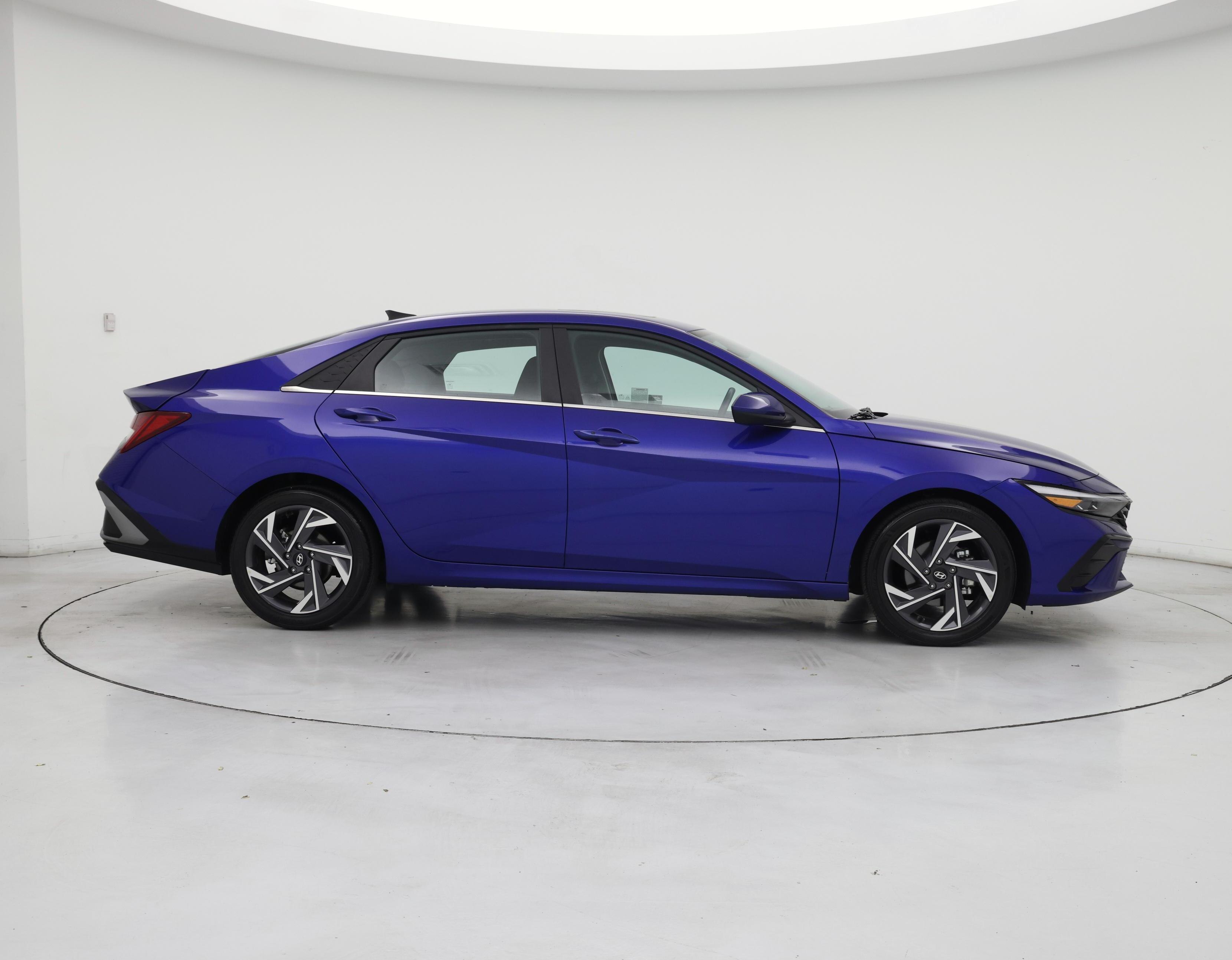 Thumbnail: 2025 Hyundai Elantra - 7
