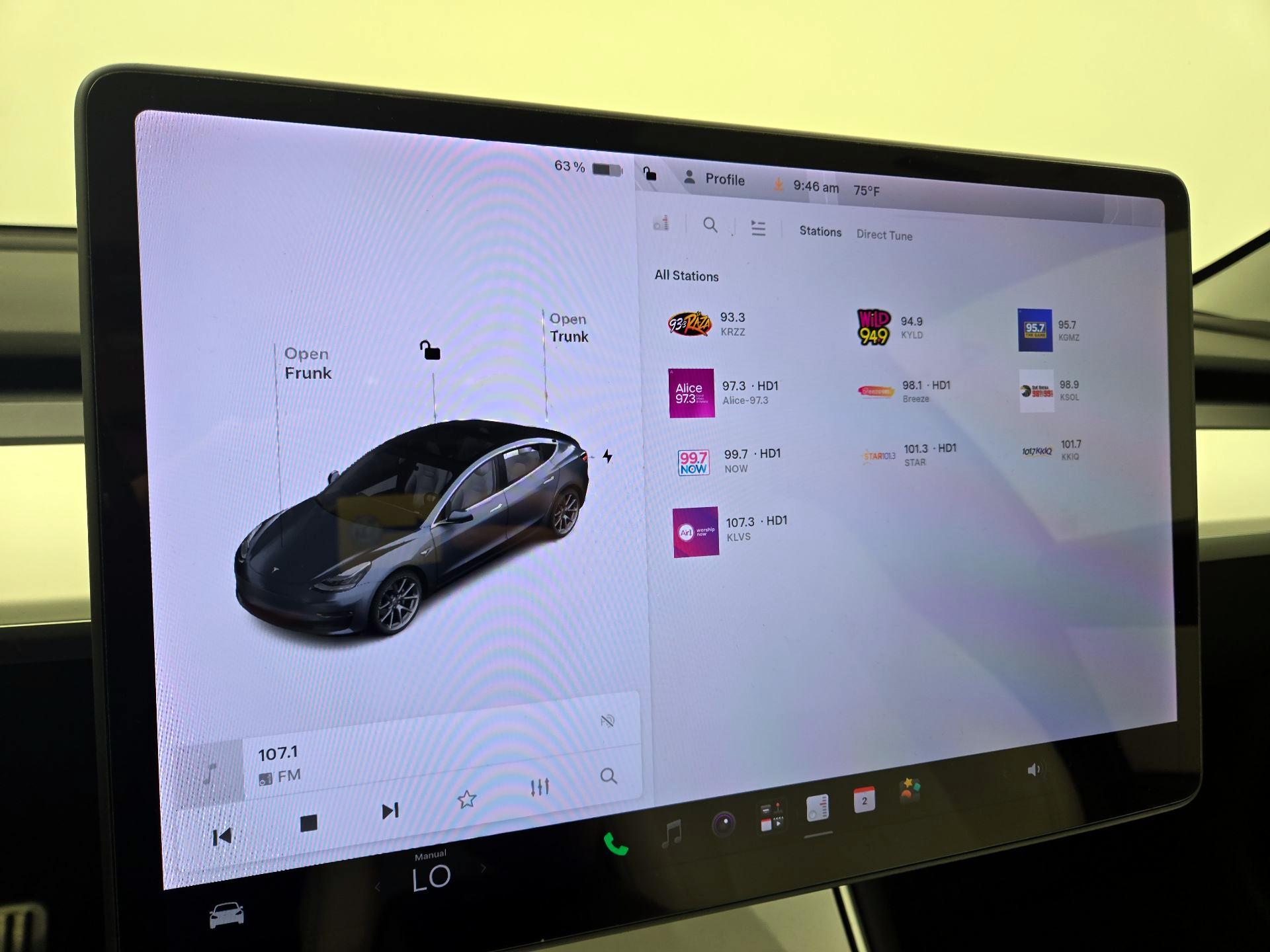 Thumbnail: 2020 Tesla Model 3 - 15