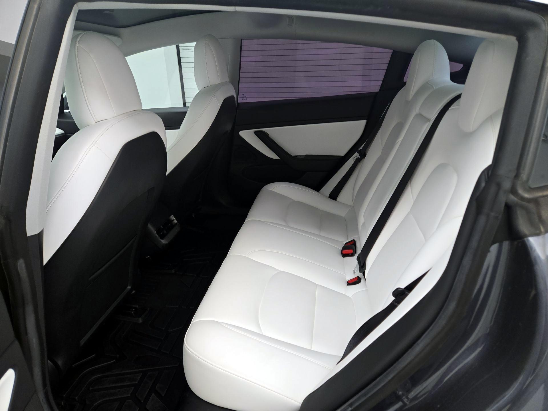 Thumbnail: 2020 Tesla Model 3 - 20