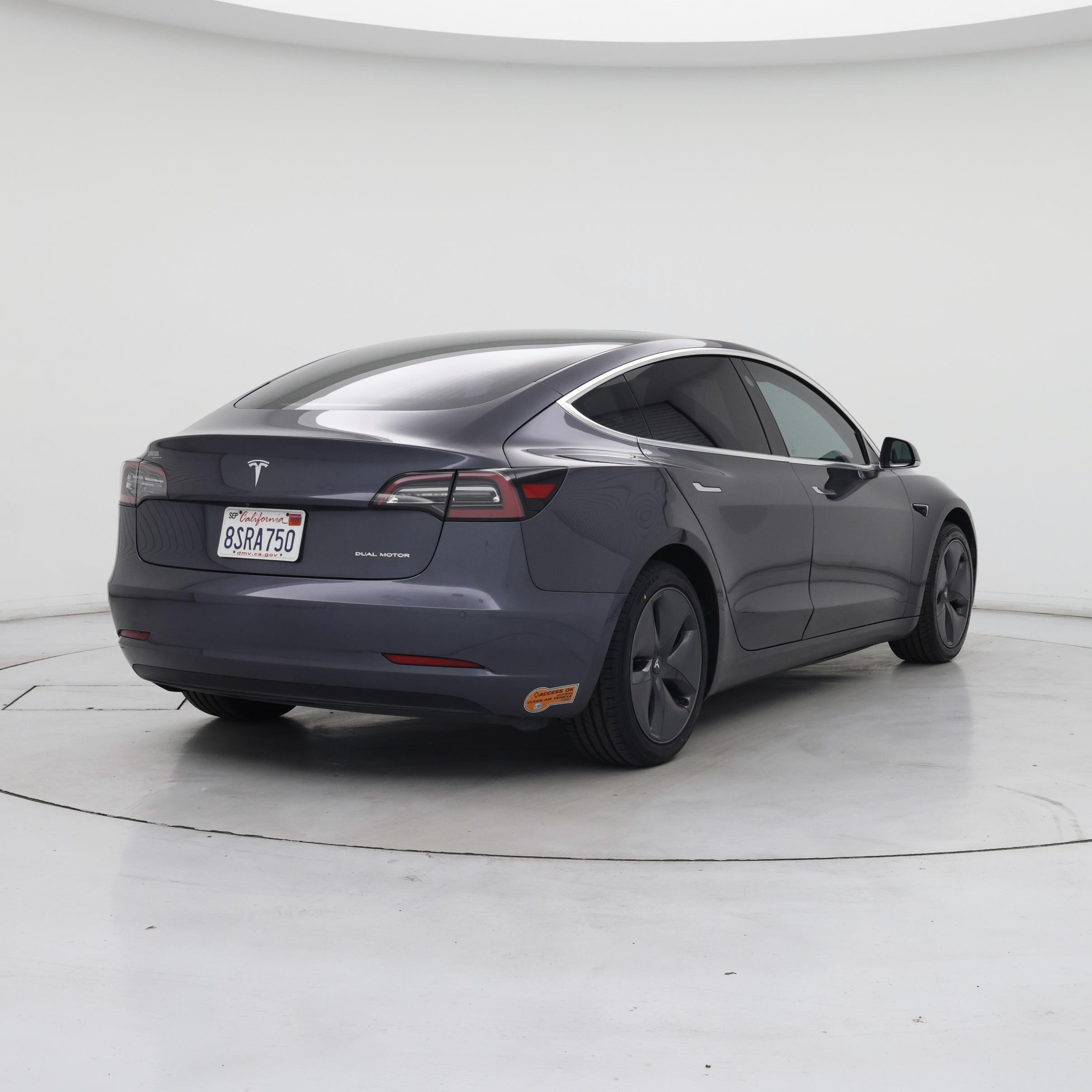 Thumbnail: 2020 Tesla Model 3 - 8