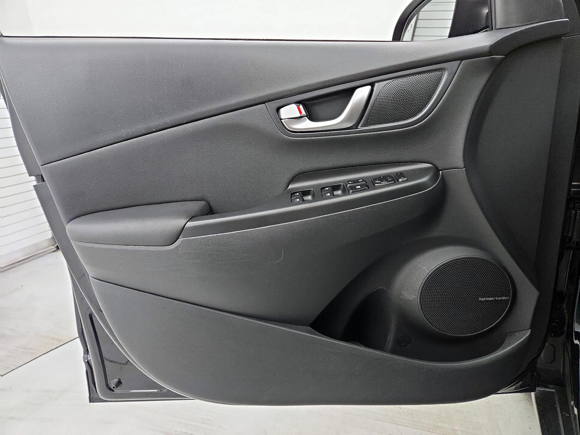 Thumbnail: 2023 Hyundai Kona - 12