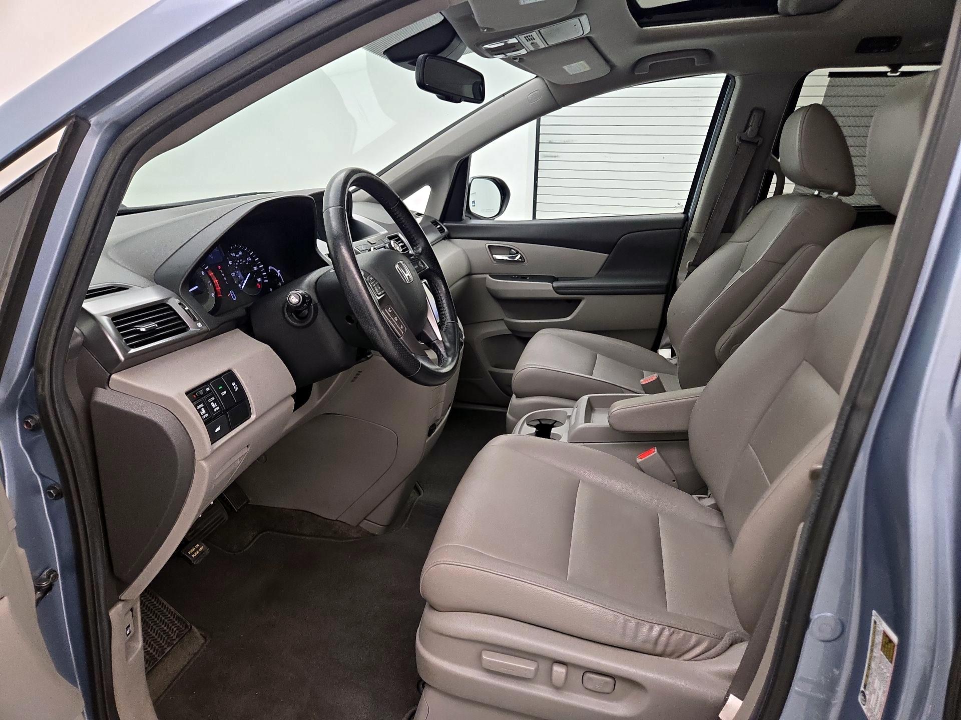 Thumbnail: 2014 Honda Odyssey - 11