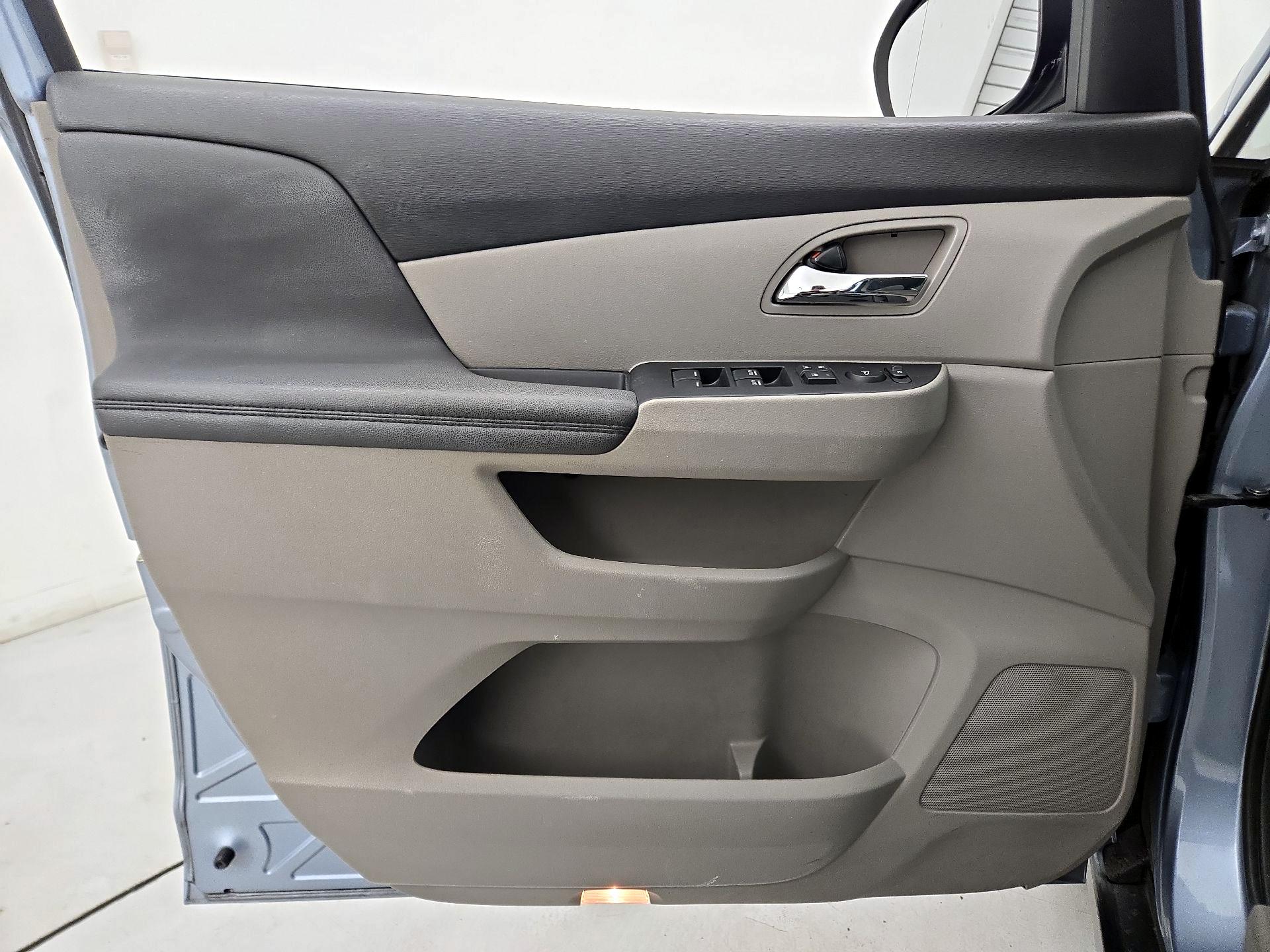 Thumbnail: 2014 Honda Odyssey - 12