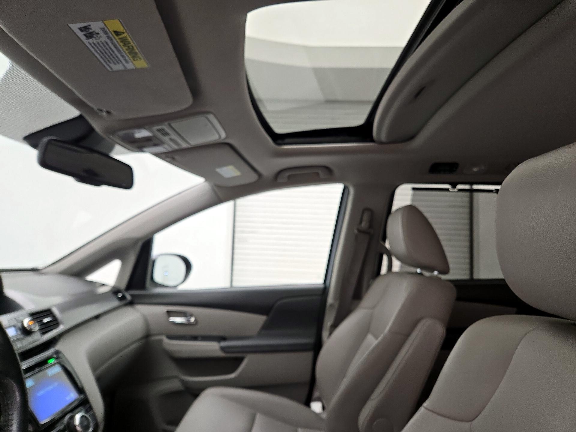 Thumbnail: 2014 Honda Odyssey - 18