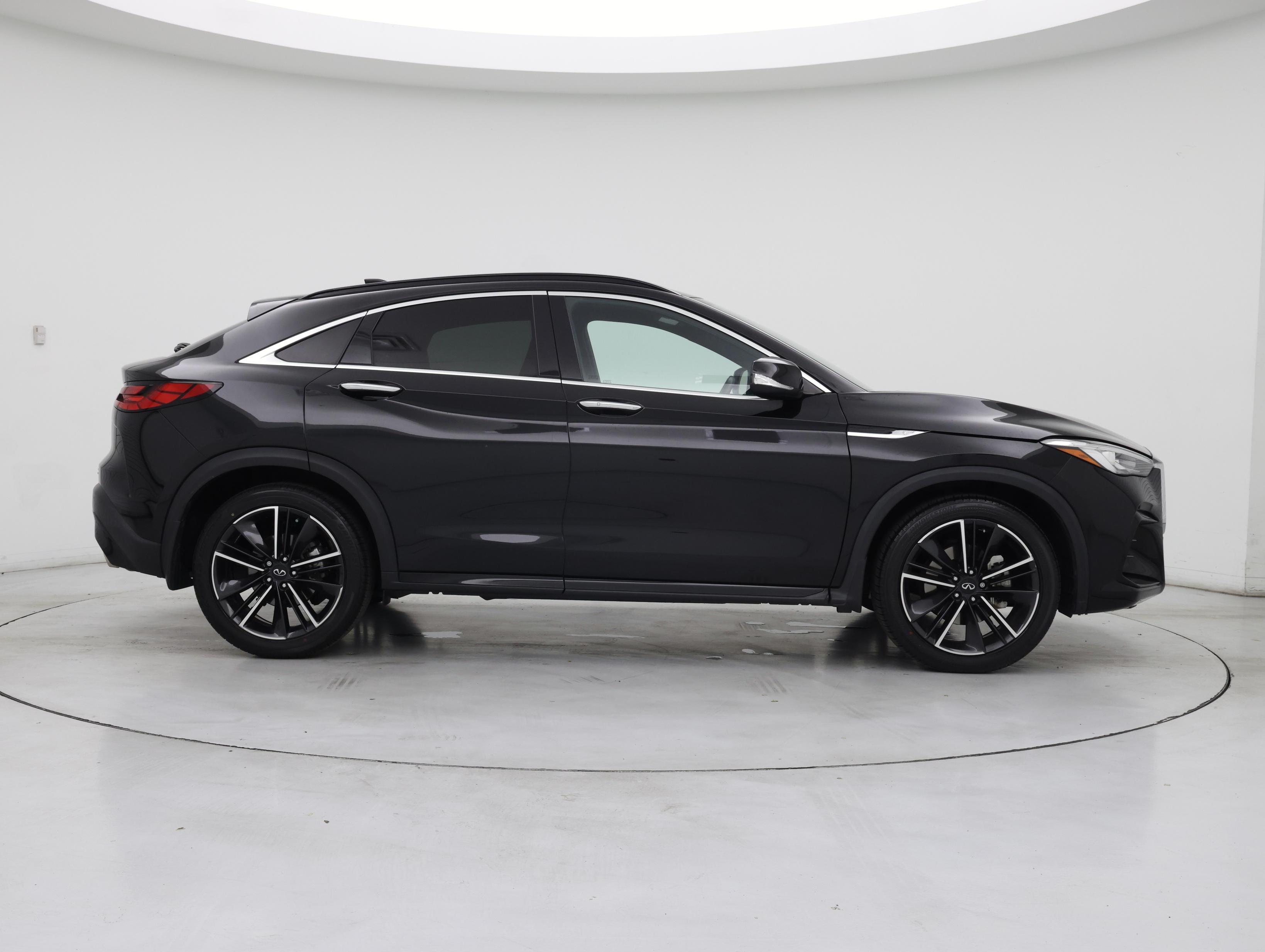 Thumbnail: 2022 INFINITI QX55 - 7