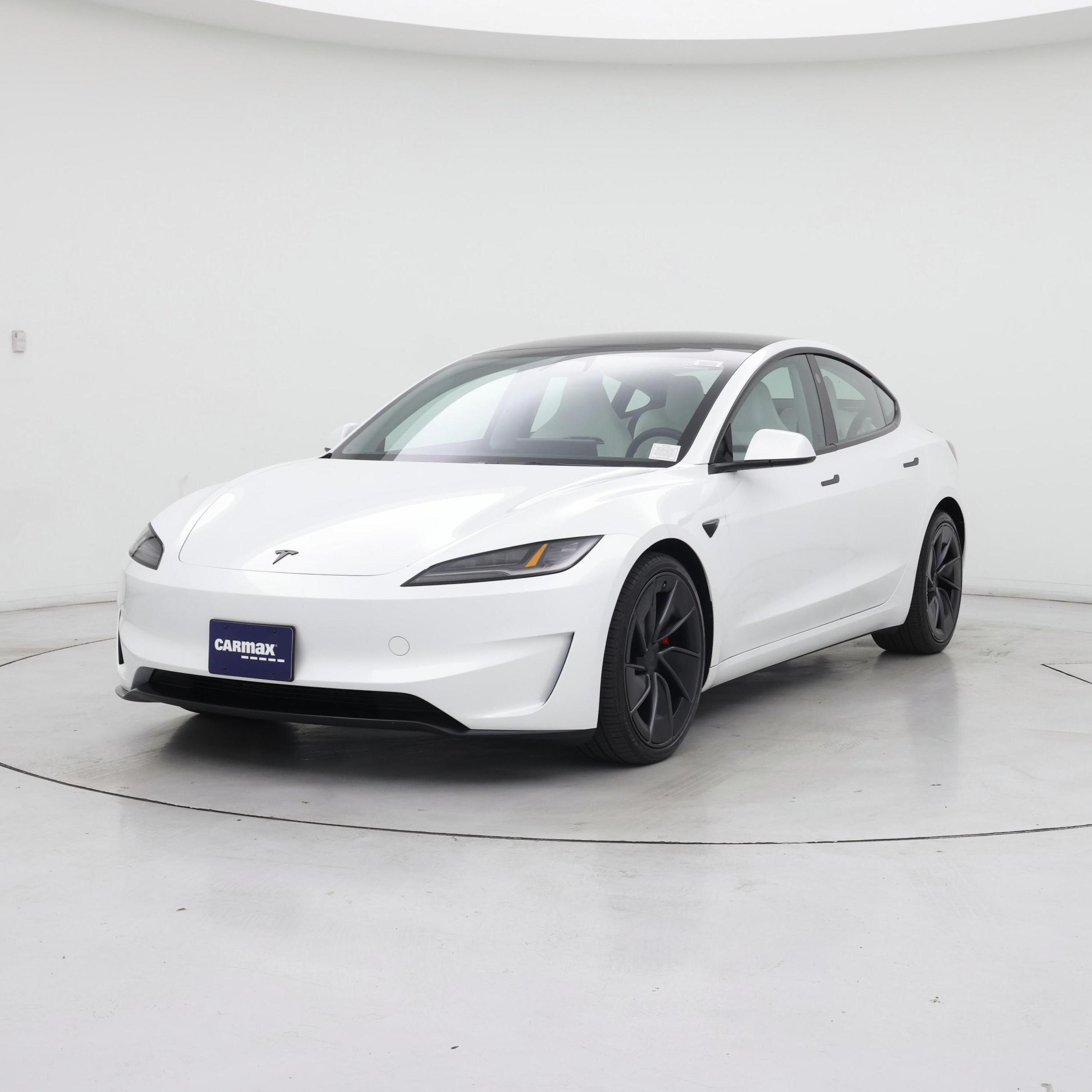 Thumbnail: 2025 Tesla Model 3 - 4