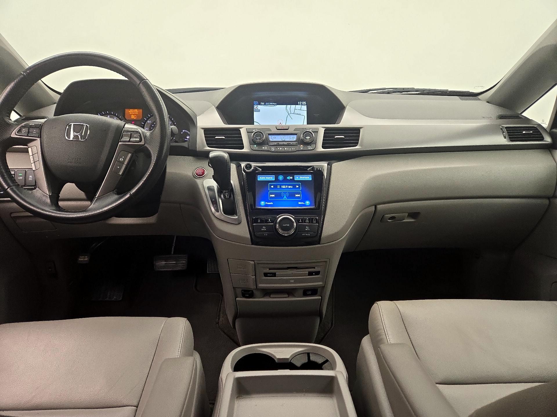 Thumbnail: 2015 Honda Odyssey - 9