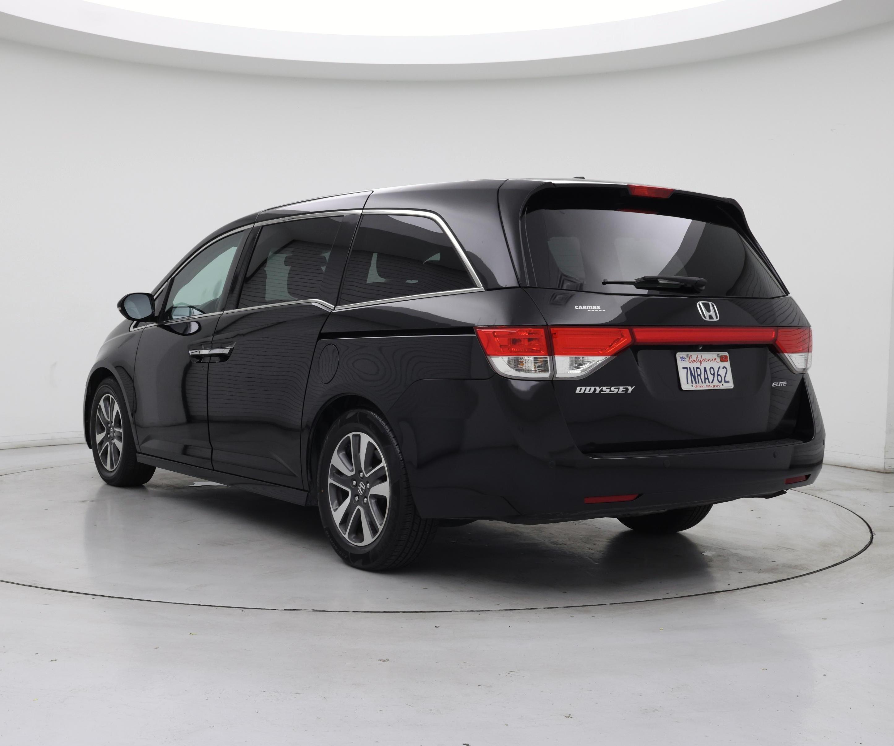 Thumbnail: 2015 Honda Odyssey - 2