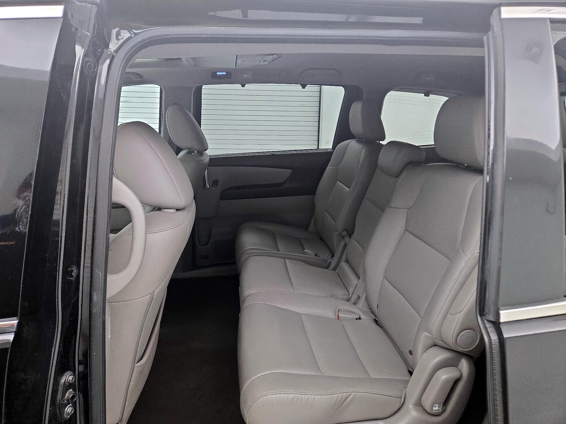 Thumbnail: 2015 Honda Odyssey - 20