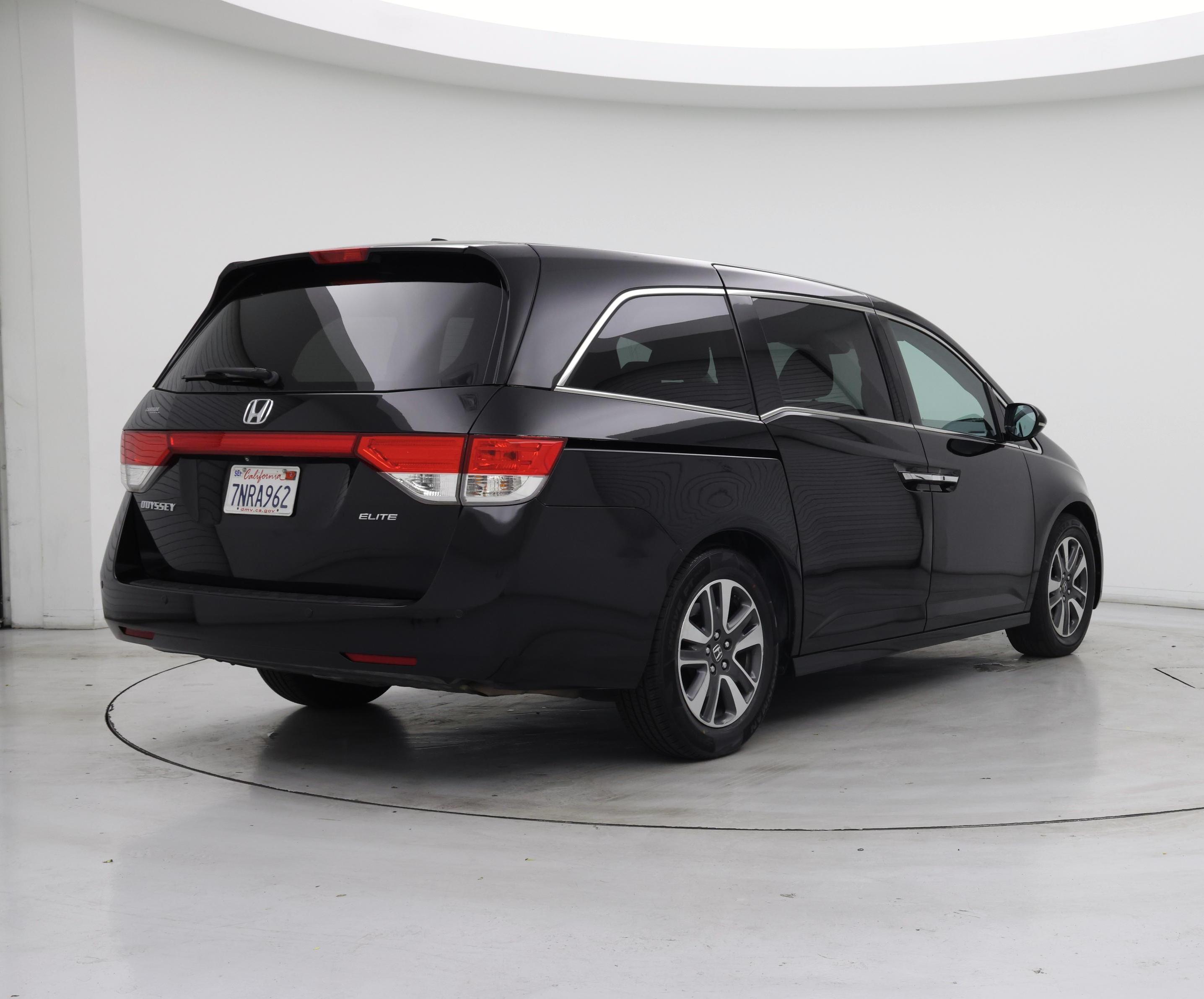 Thumbnail: 2015 Honda Odyssey - 8
