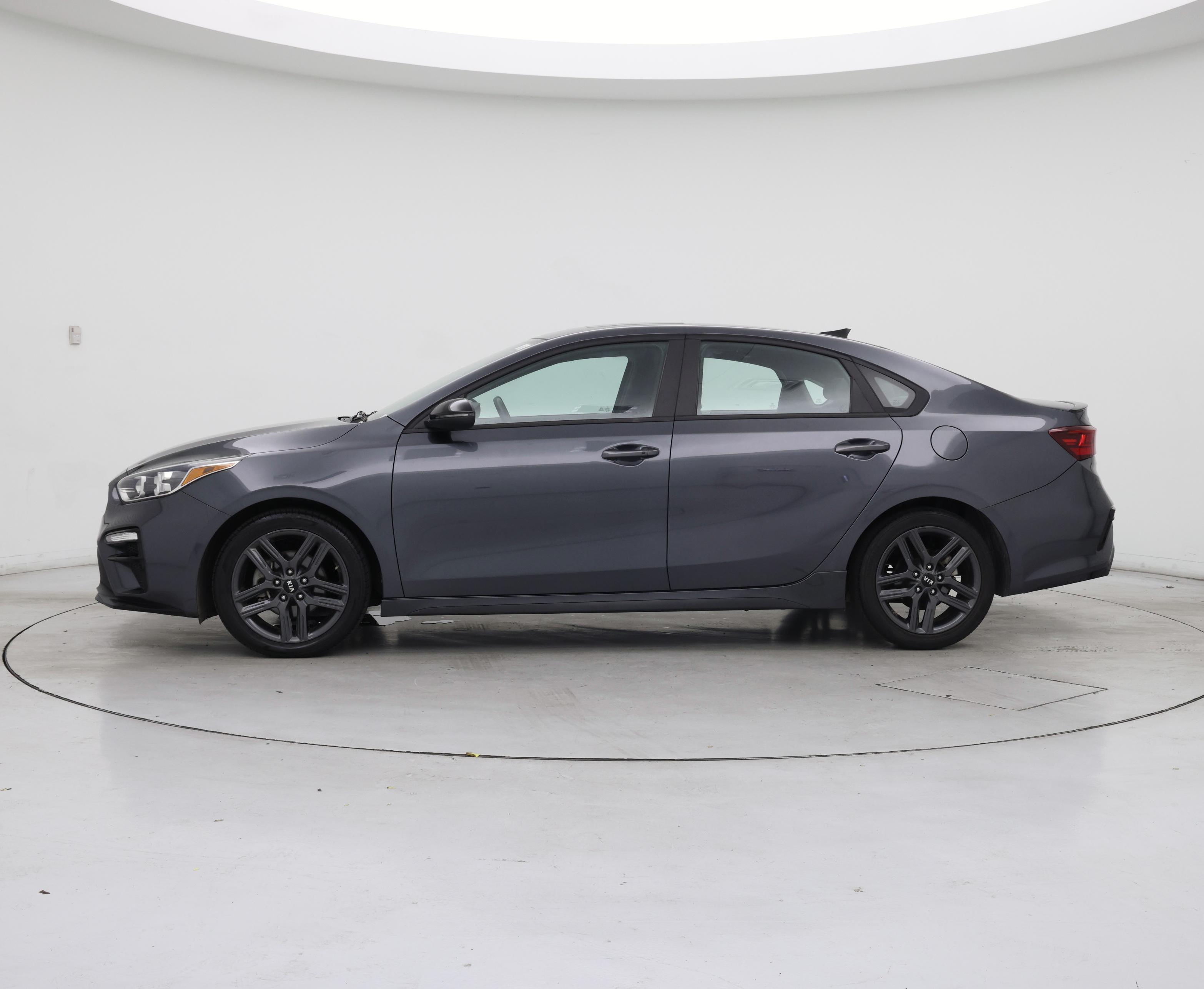 Thumbnail: 2021 Kia Forte - 3