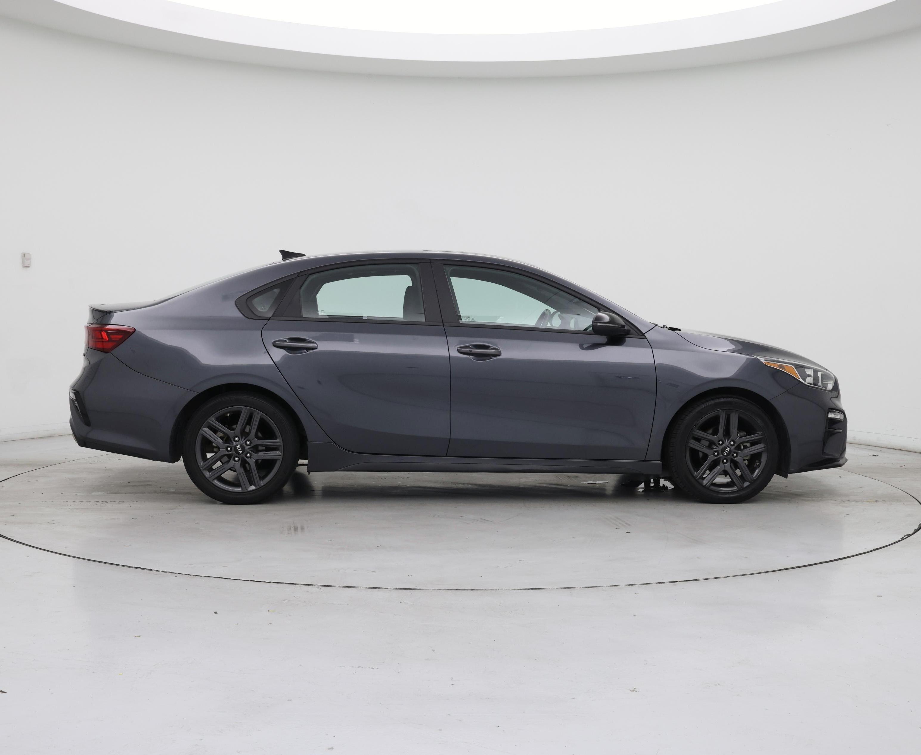 Thumbnail: 2021 Kia Forte - 7