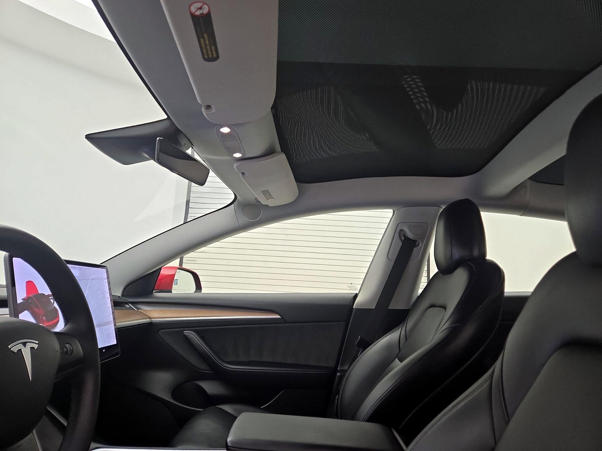 Thumbnail: 2021 Tesla Model 3 - 18