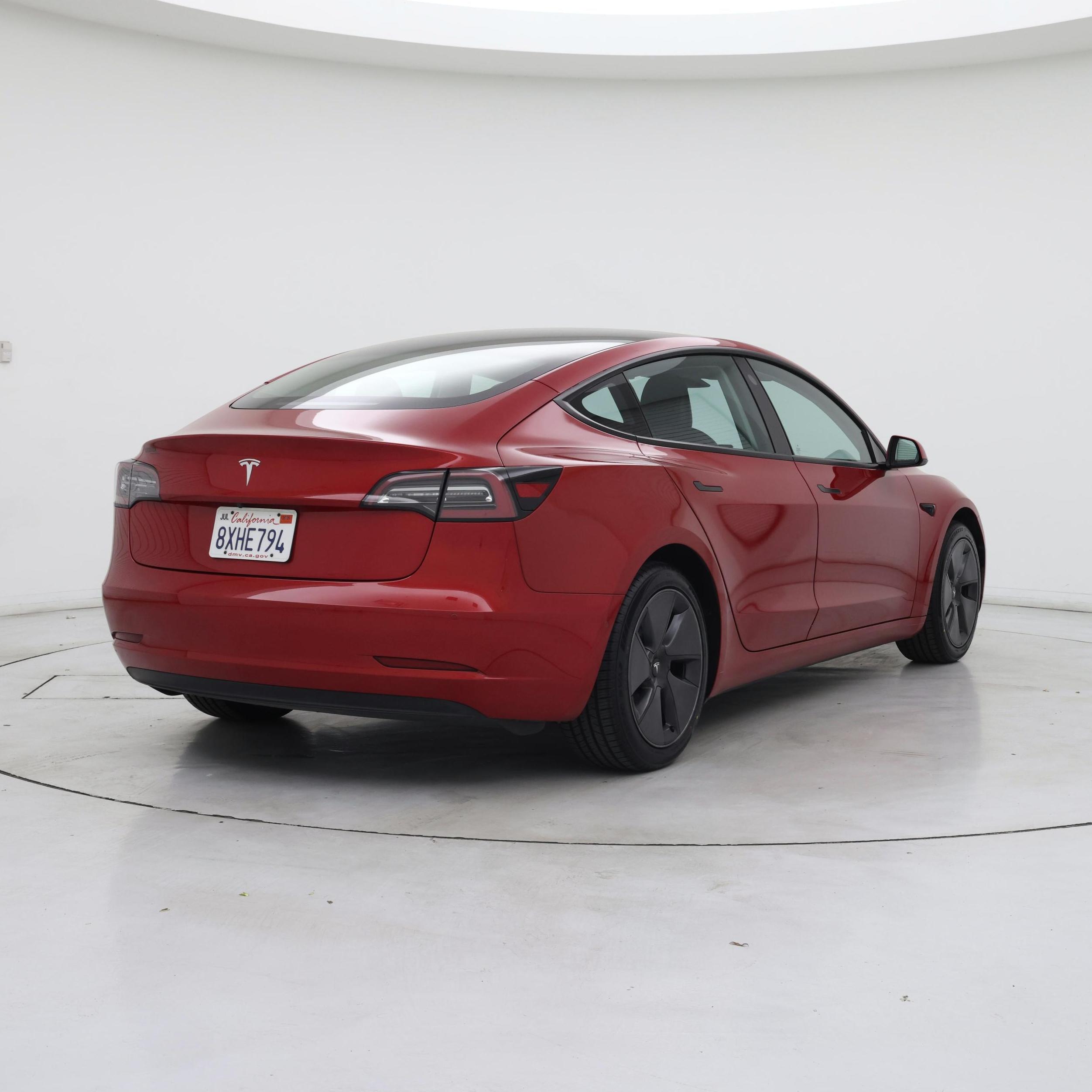 Thumbnail: 2021 Tesla Model 3 - 8