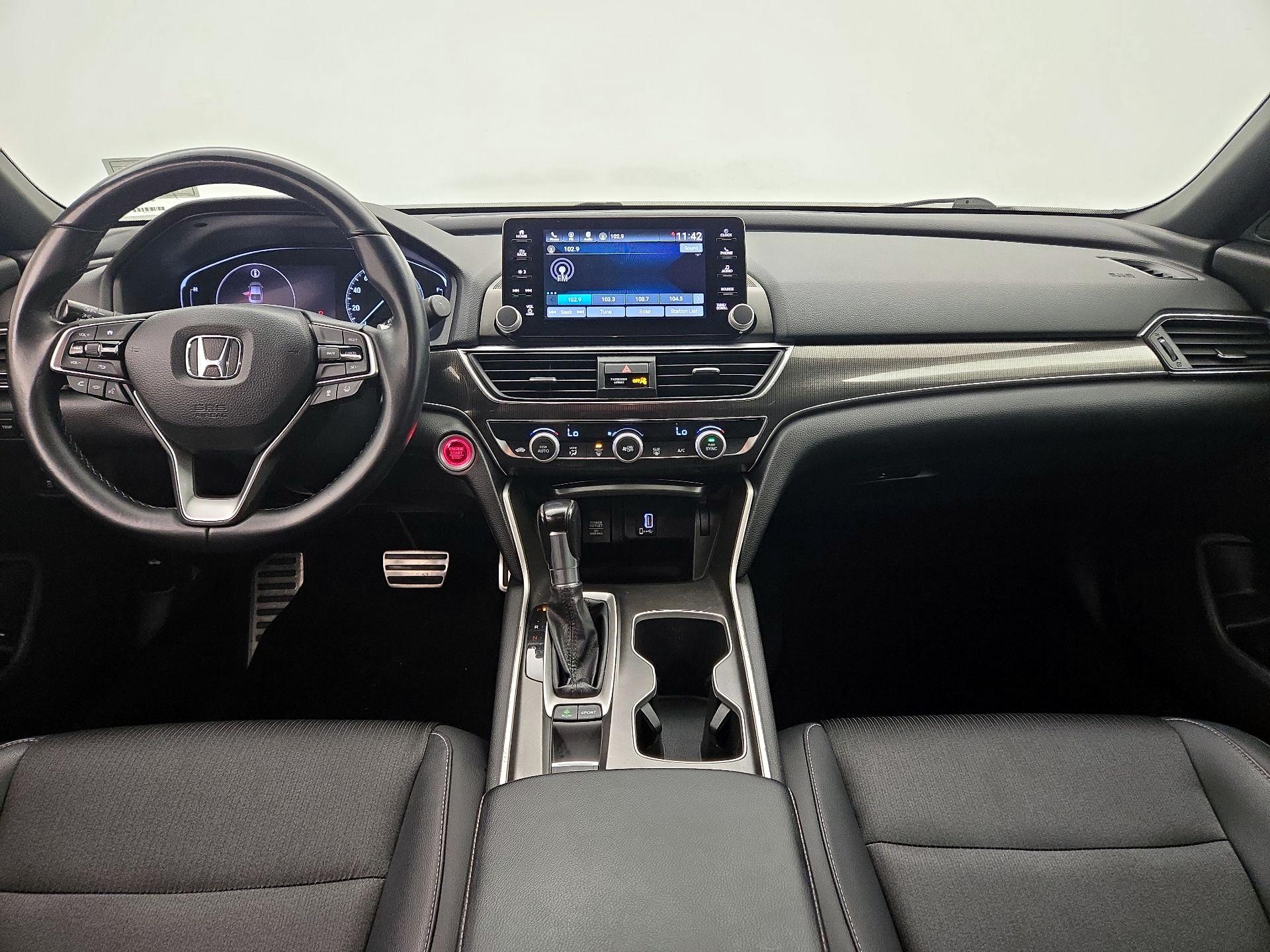 Thumbnail: 2018 Honda Accord - 9