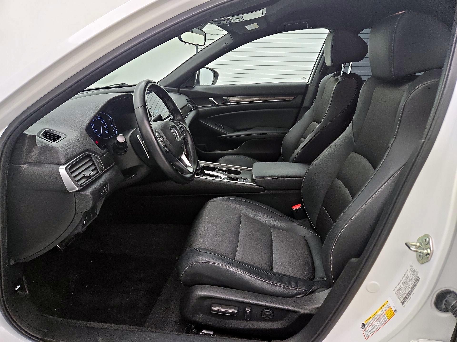 Thumbnail: 2018 Honda Accord - 11