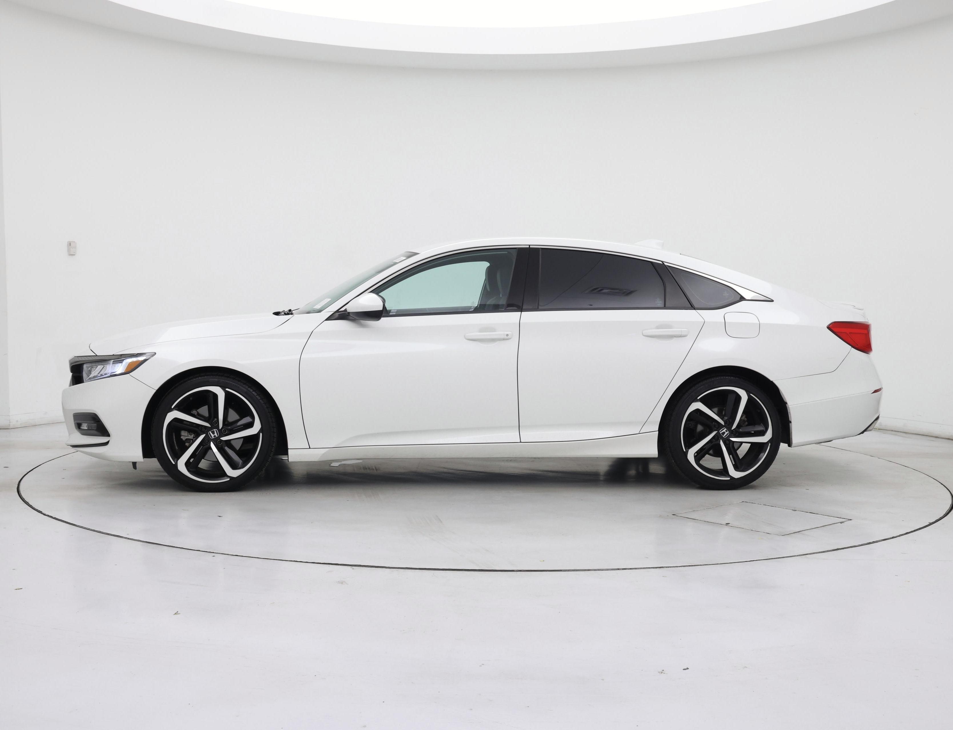 Thumbnail: 2018 Honda Accord - 3