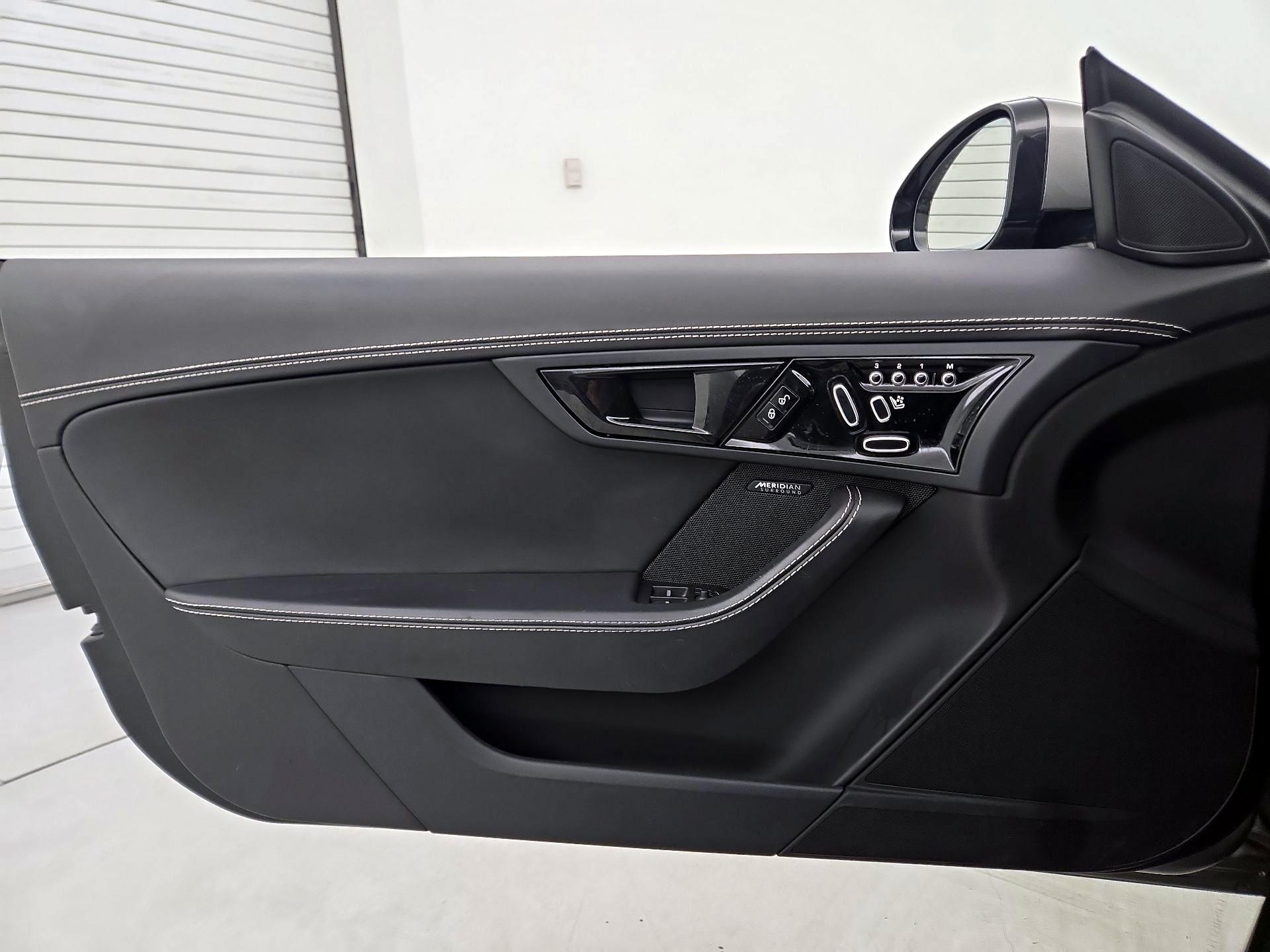Thumbnail: 2018 Jaguar F-Type - 12