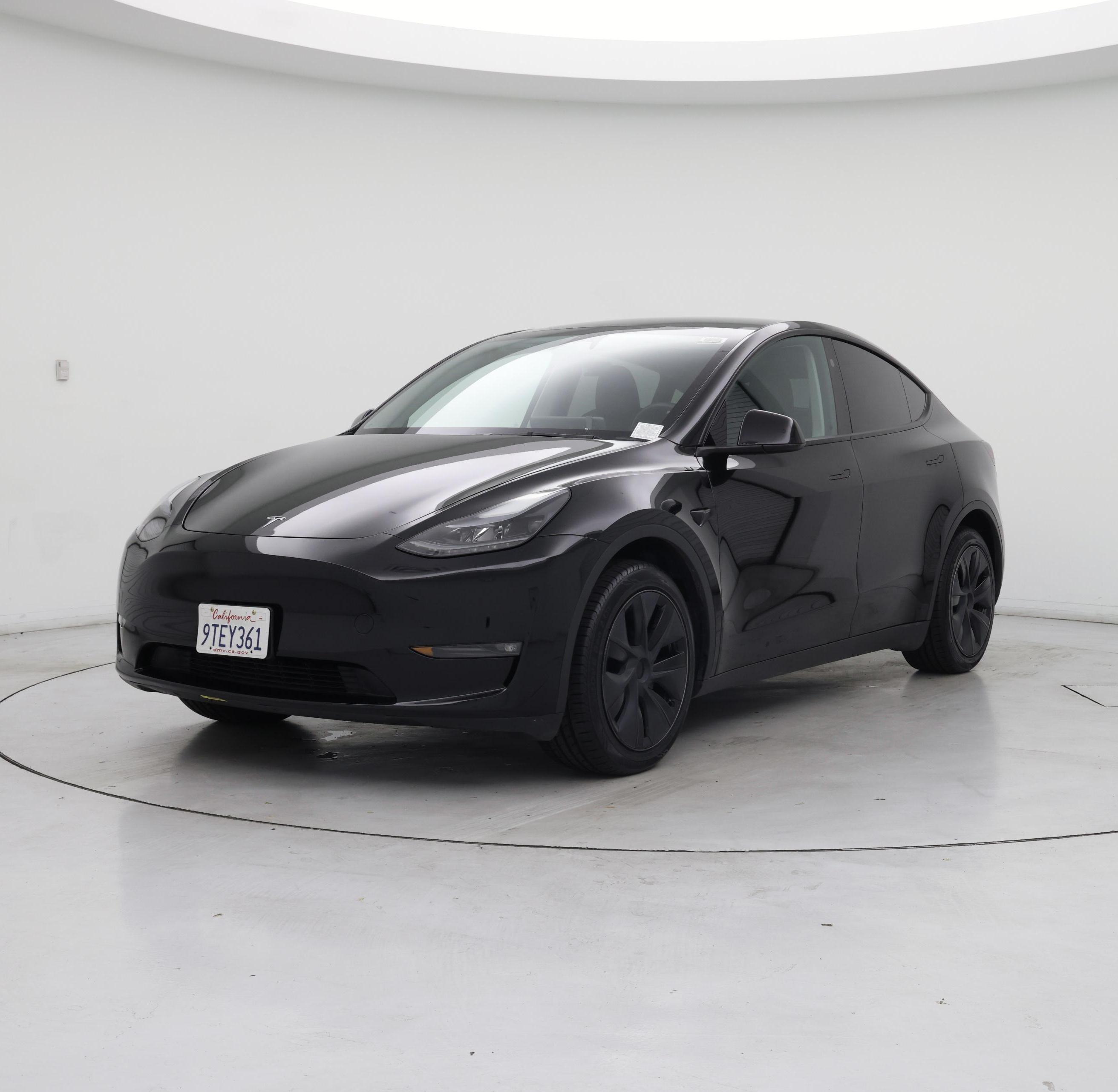 Thumbnail: 2025 Tesla Model Y - 4