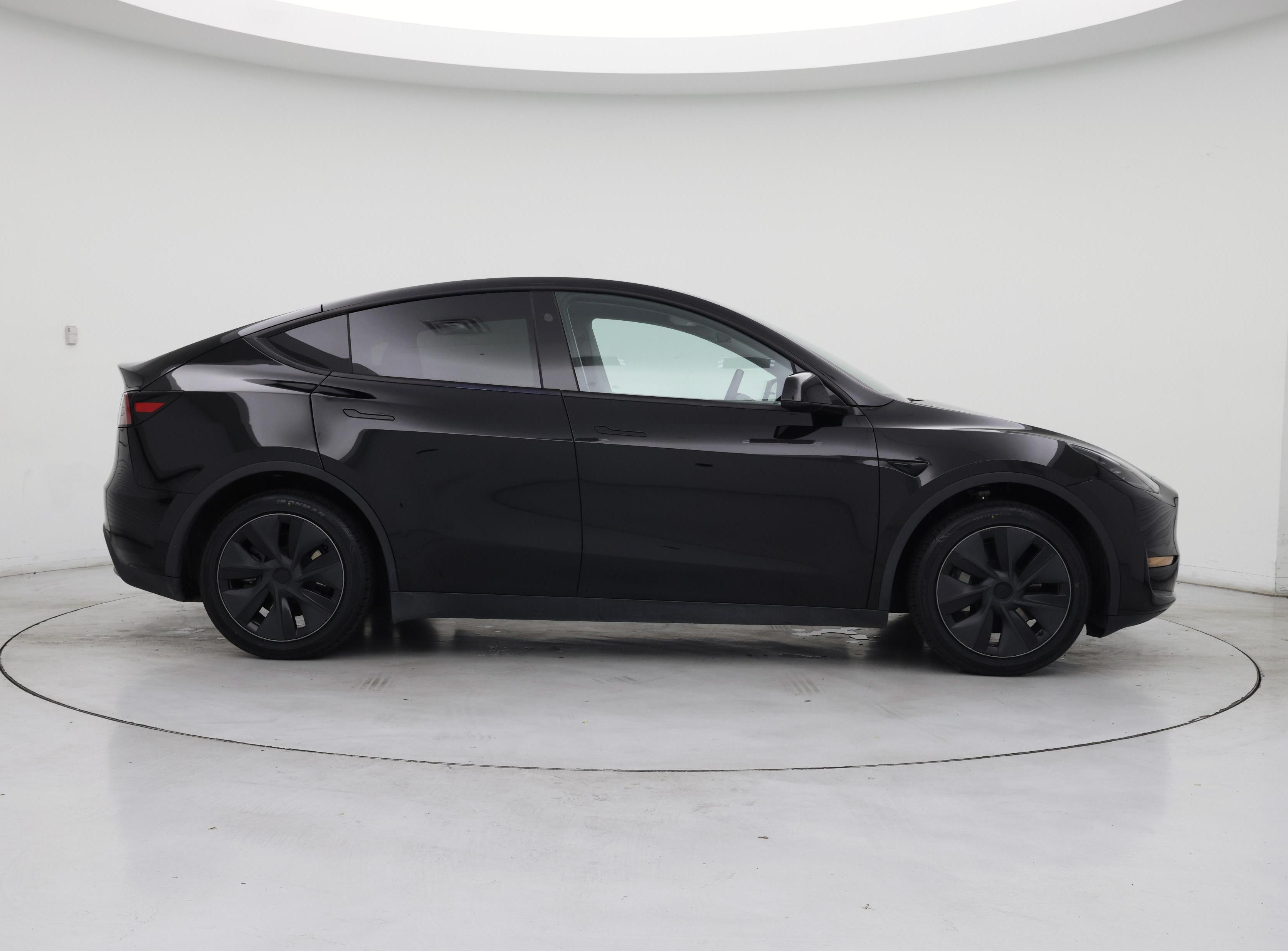 Thumbnail: 2025 Tesla Model Y - 7