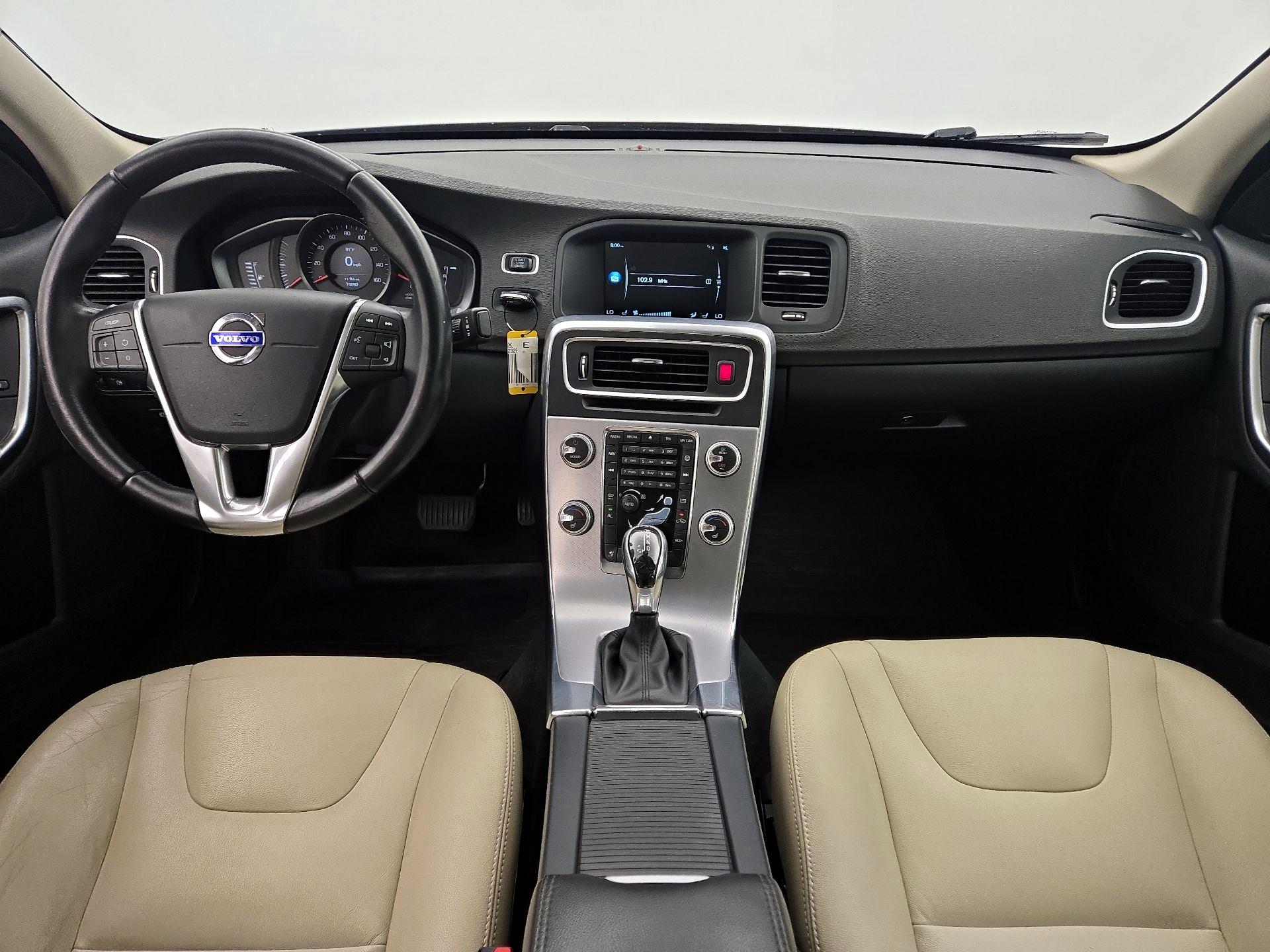 Thumbnail: 2017 Volvo S60 - 9
