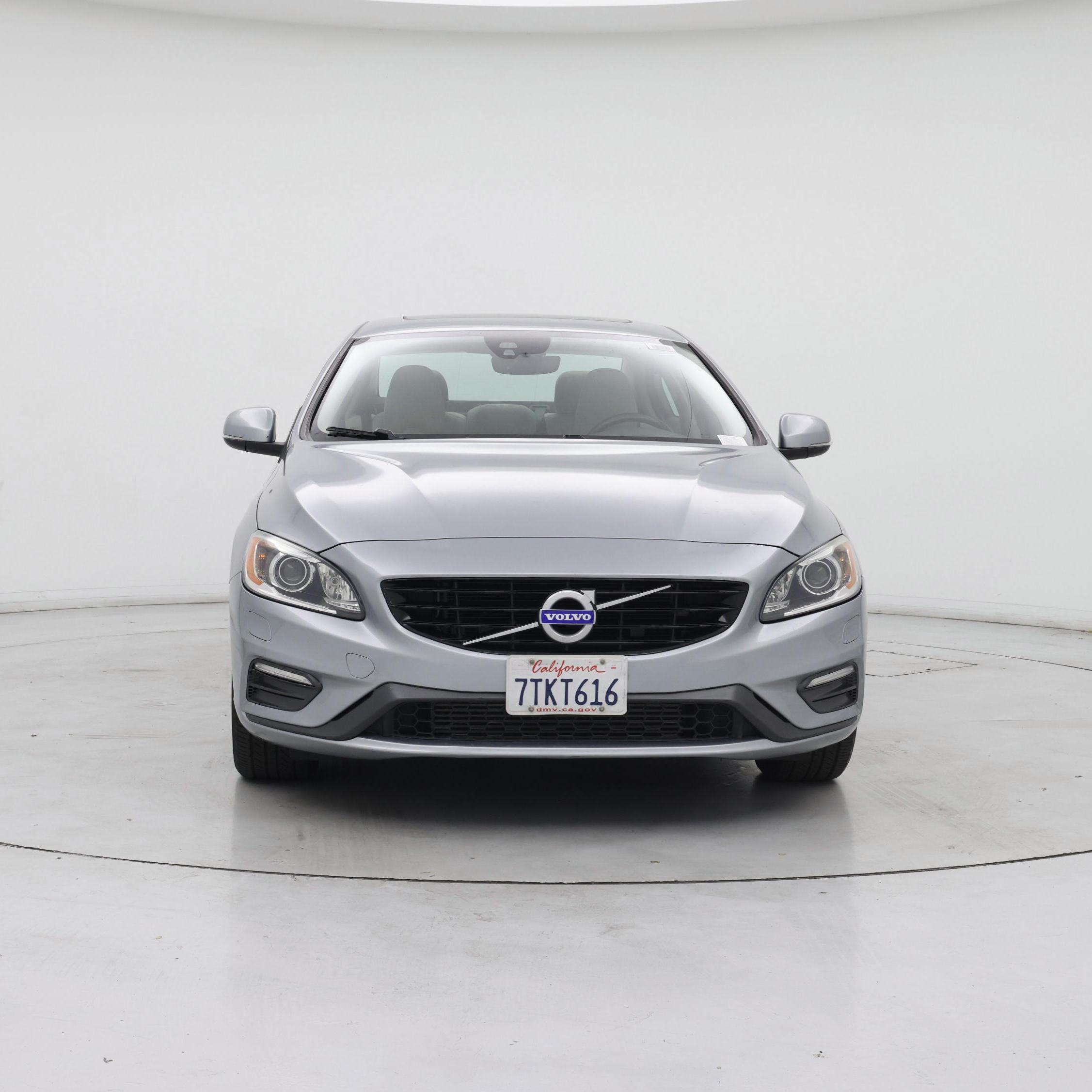 Thumbnail: 2017 Volvo S60 - 5
