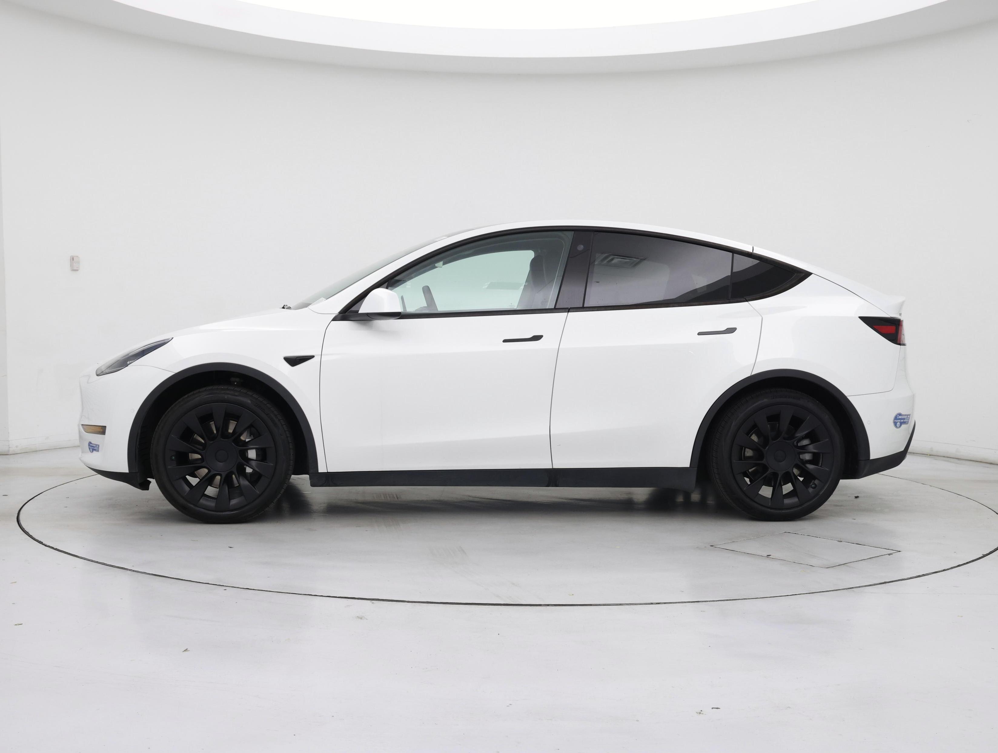Thumbnail: 2021 Tesla Model Y - 3