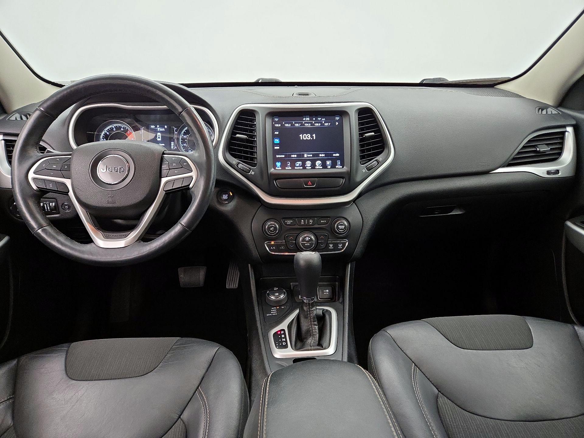 Thumbnail: 2018 Jeep Cherokee - 9
