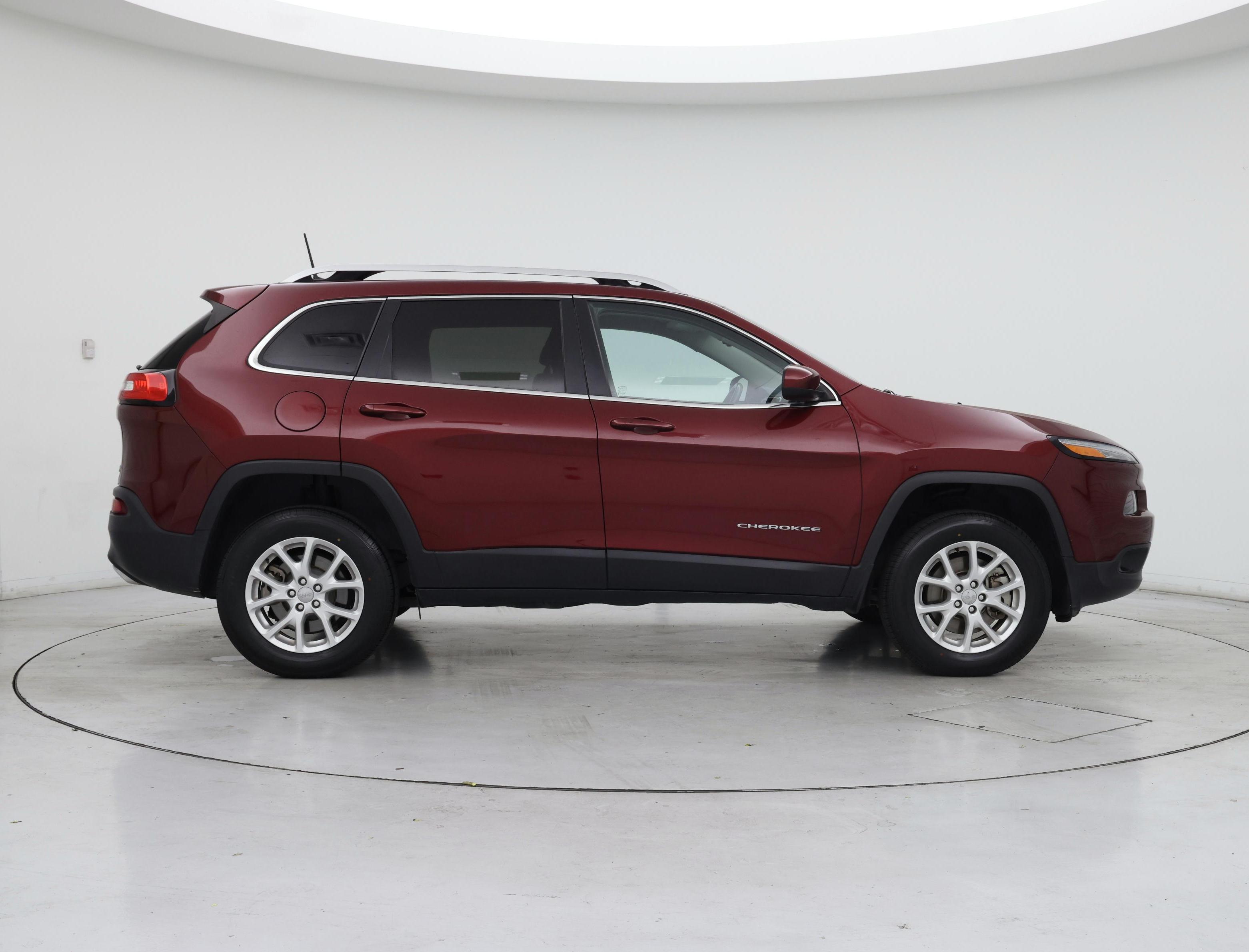 Thumbnail: 2018 Jeep Cherokee - 7