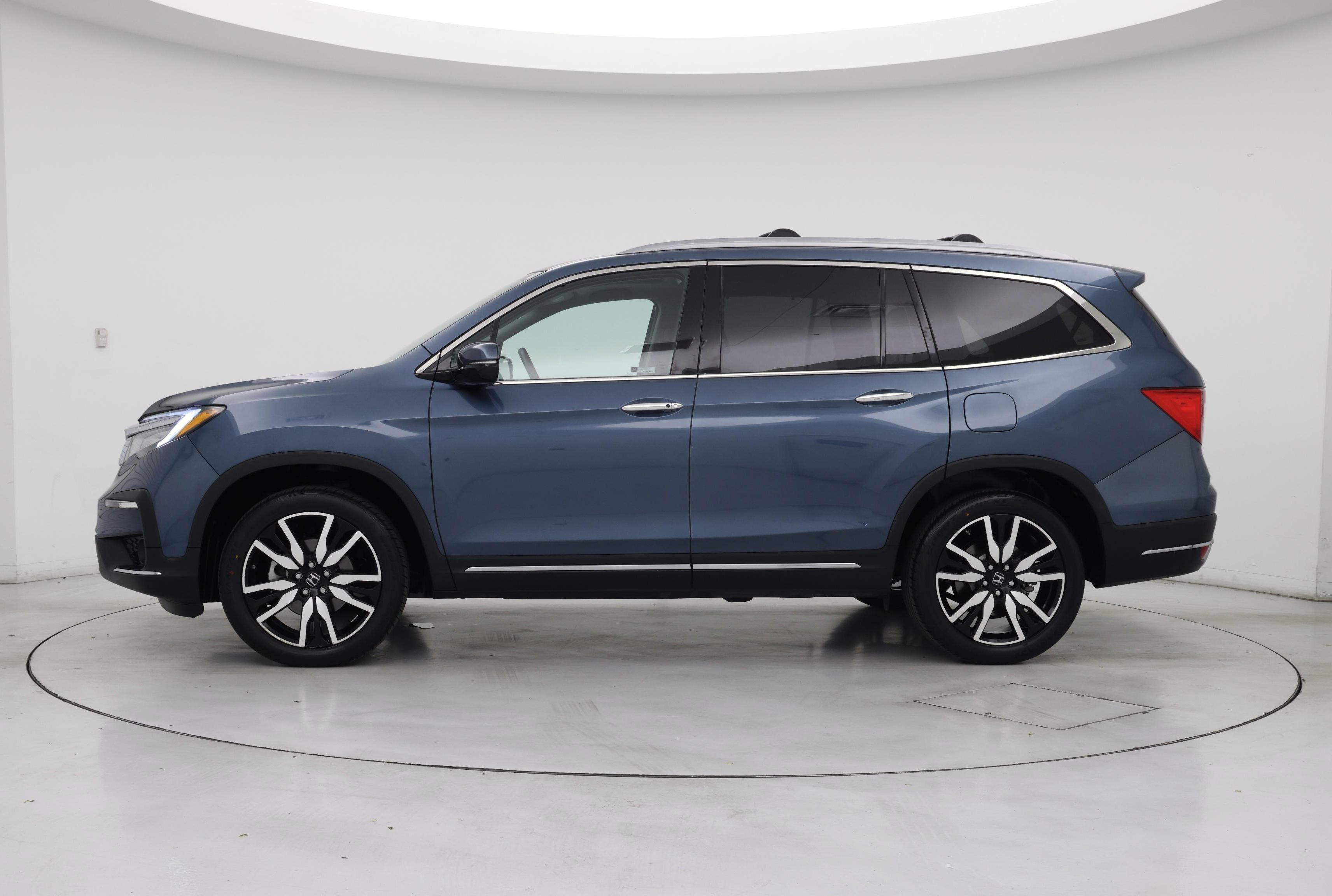 Thumbnail: 2020 Honda Pilot - 3