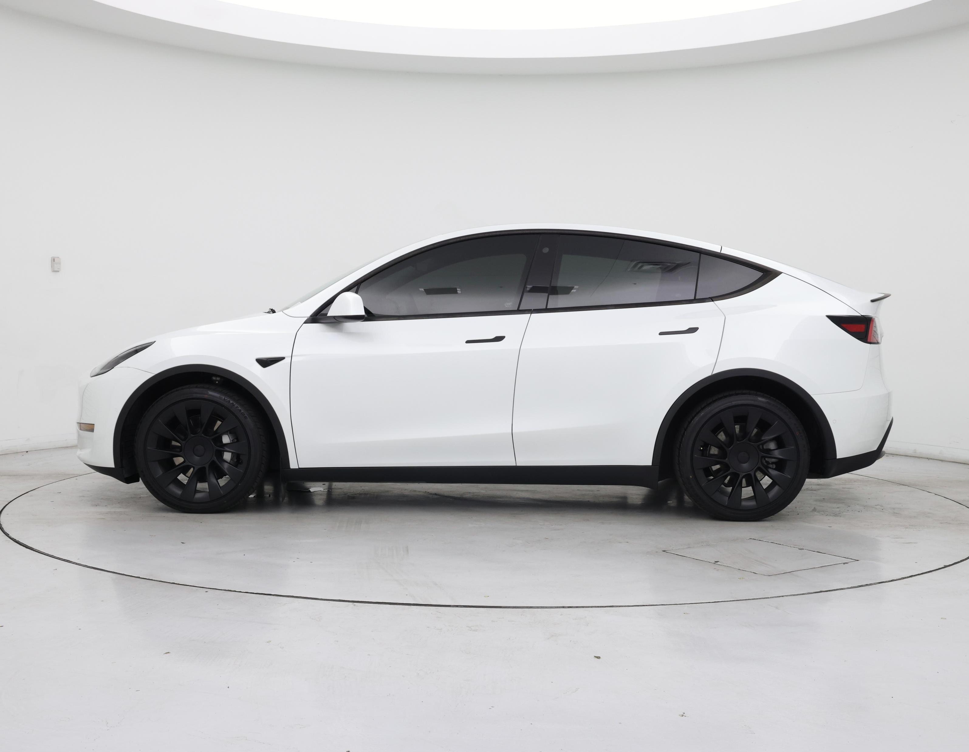 Thumbnail: 2021 Tesla Model Y - 3