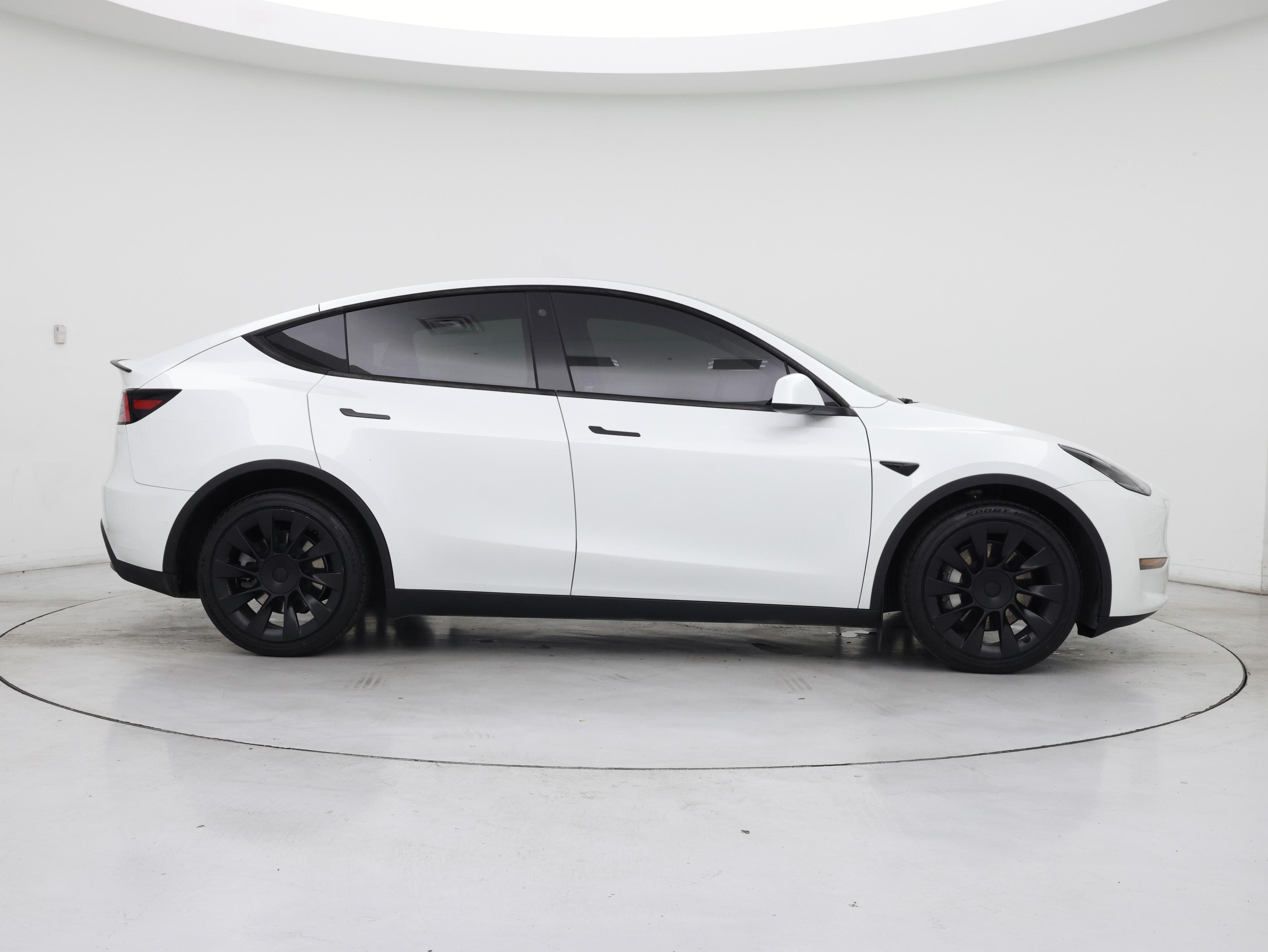 Thumbnail: 2021 Tesla Model Y - 7