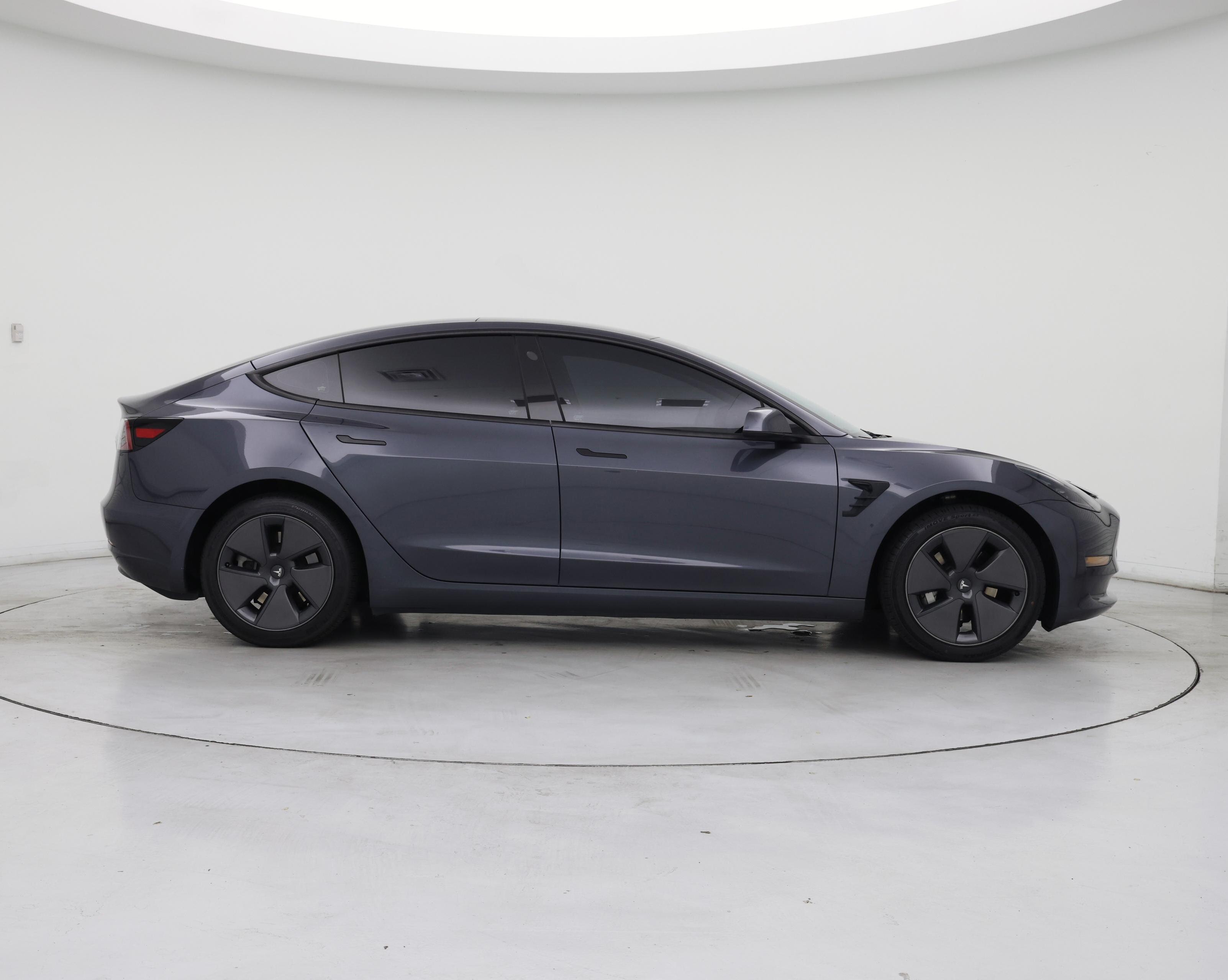 Thumbnail: 2023 Tesla Model 3 - 7