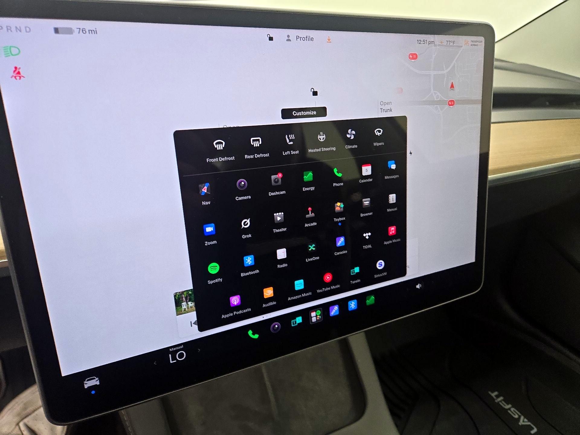 Thumbnail: 2022 Tesla Model 3 - 15