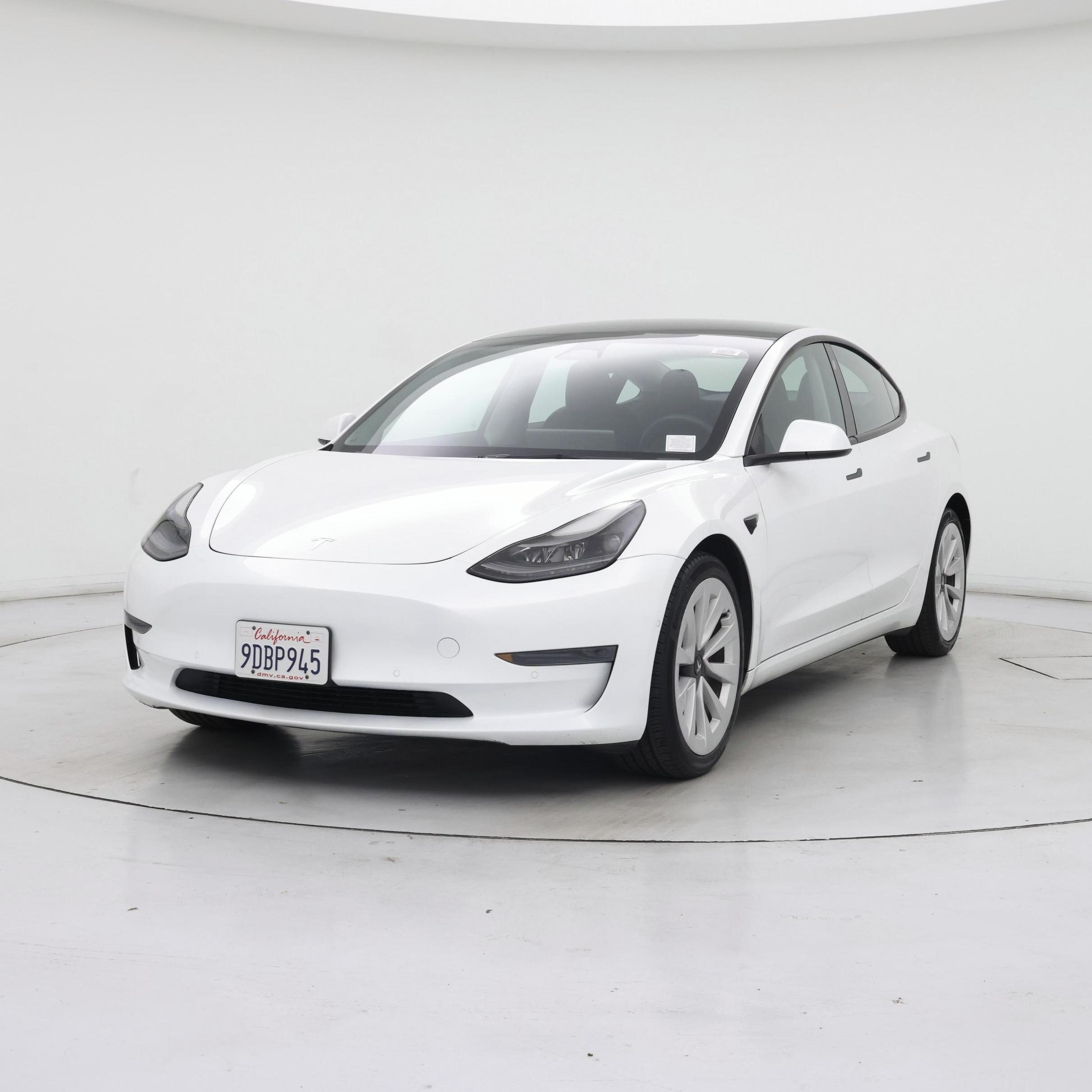 Thumbnail: 2022 Tesla Model 3 - 4