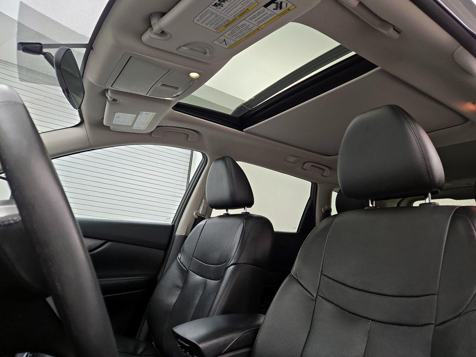 Thumbnail: 2015 Nissan Rogue - 19
