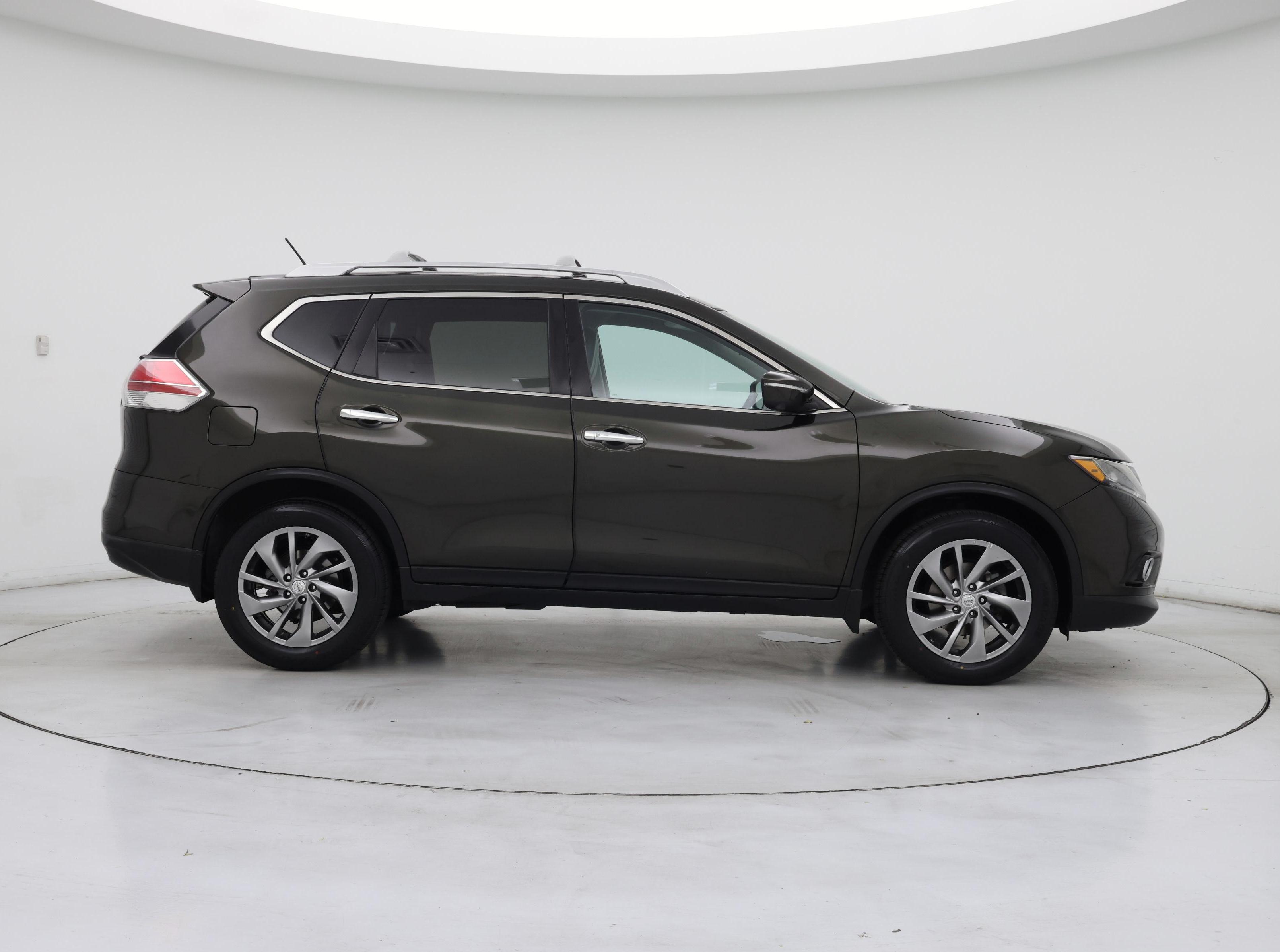 Thumbnail: 2015 Nissan Rogue - 7