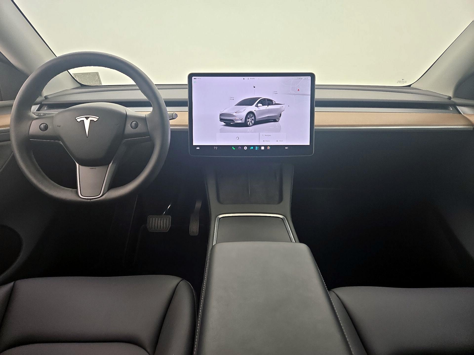 Thumbnail: 2023 Tesla Model Y - 9
