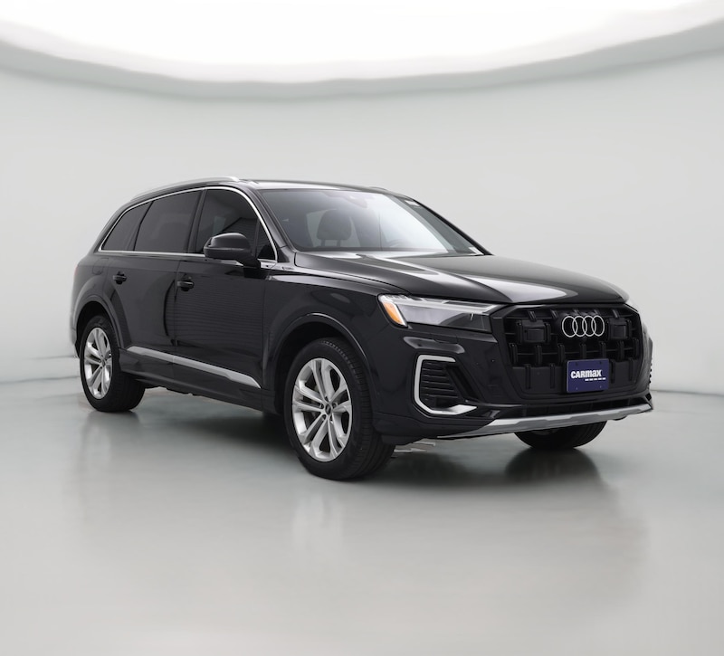 2025 Audi Q7 Premium